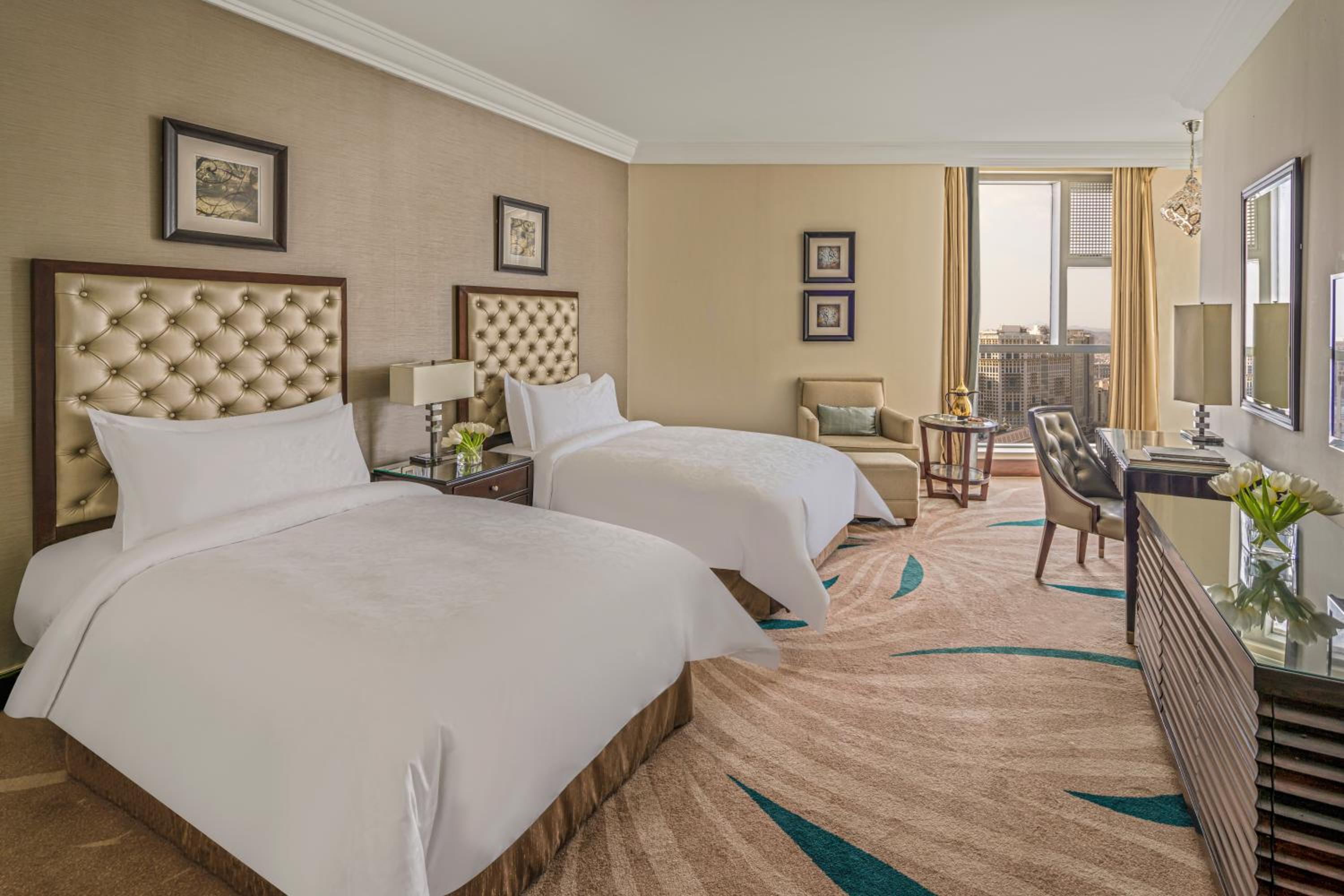 Residential Twin Suite with City View