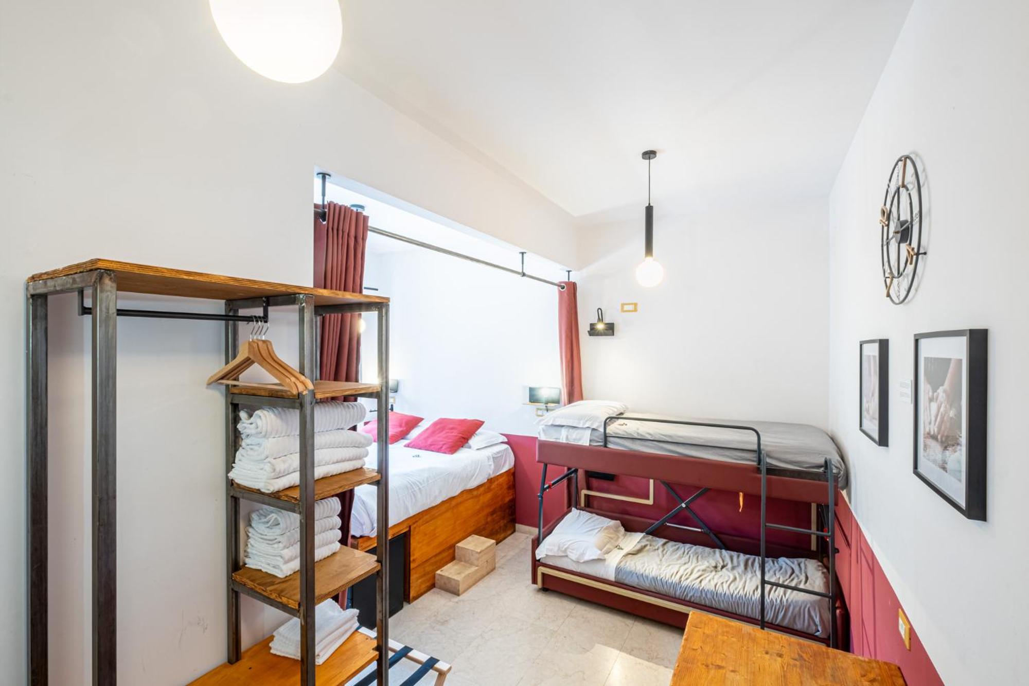 Luxury Quadruple Room photo 3