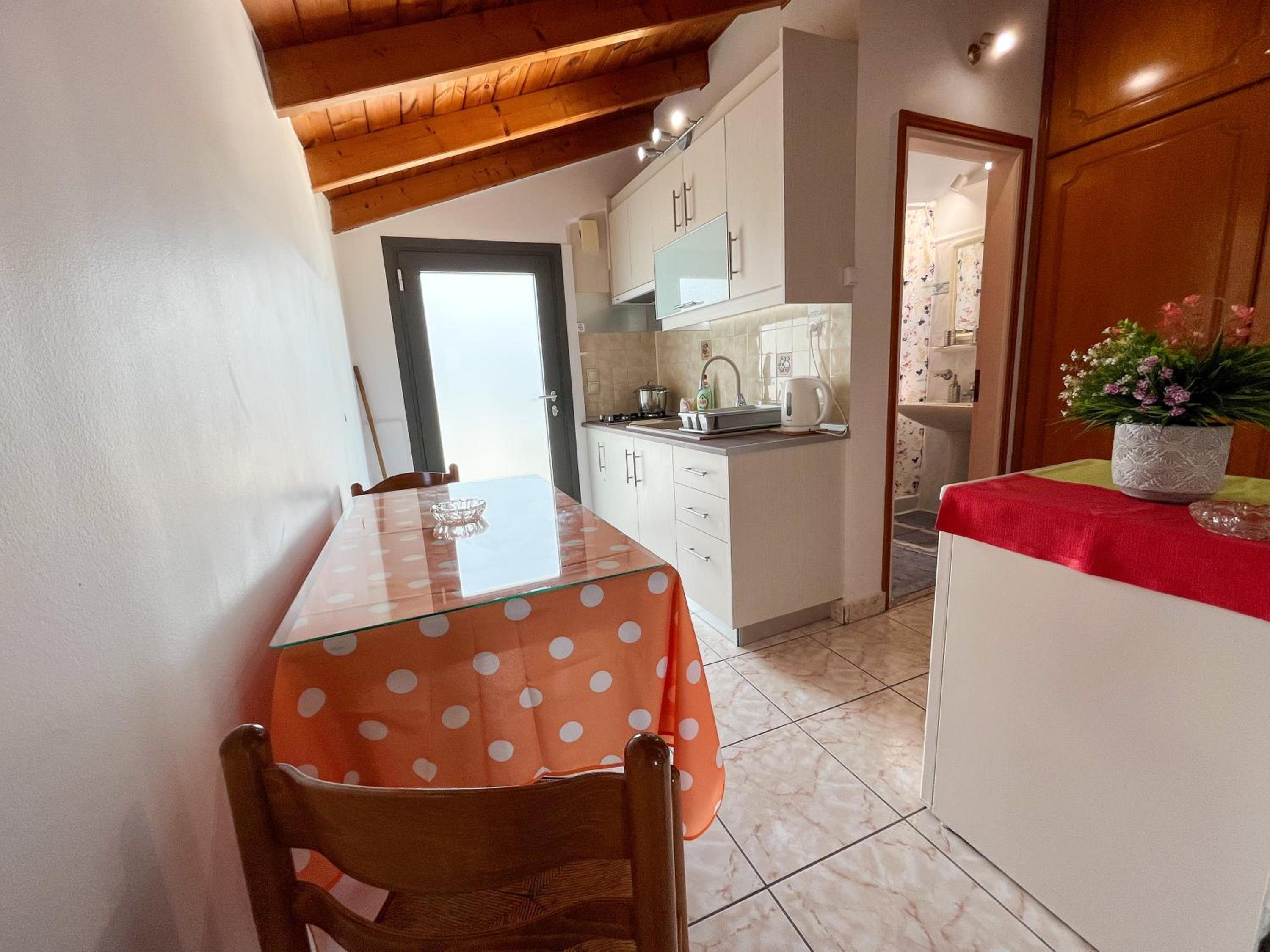 Loft - Photo 3