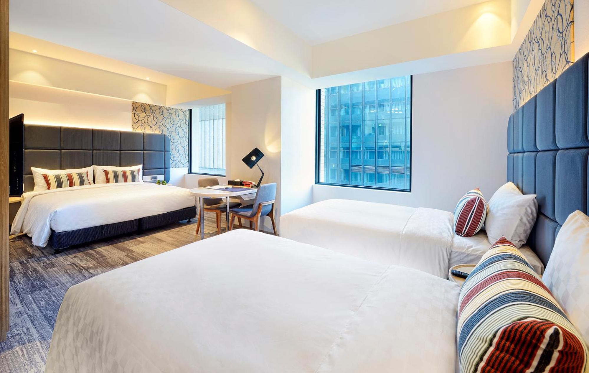 Deluxe Quadruple Room