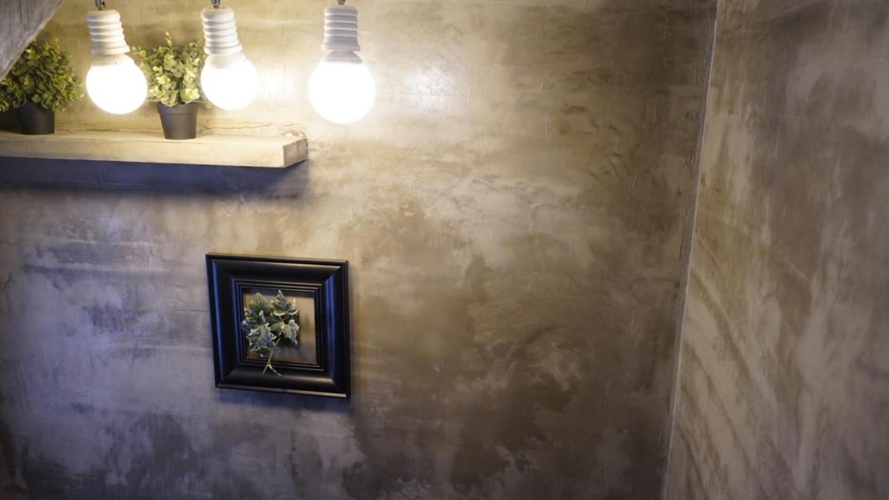 Small Twin Room - Photo 7