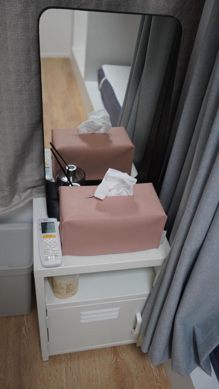Small Twin Room - Photo 13