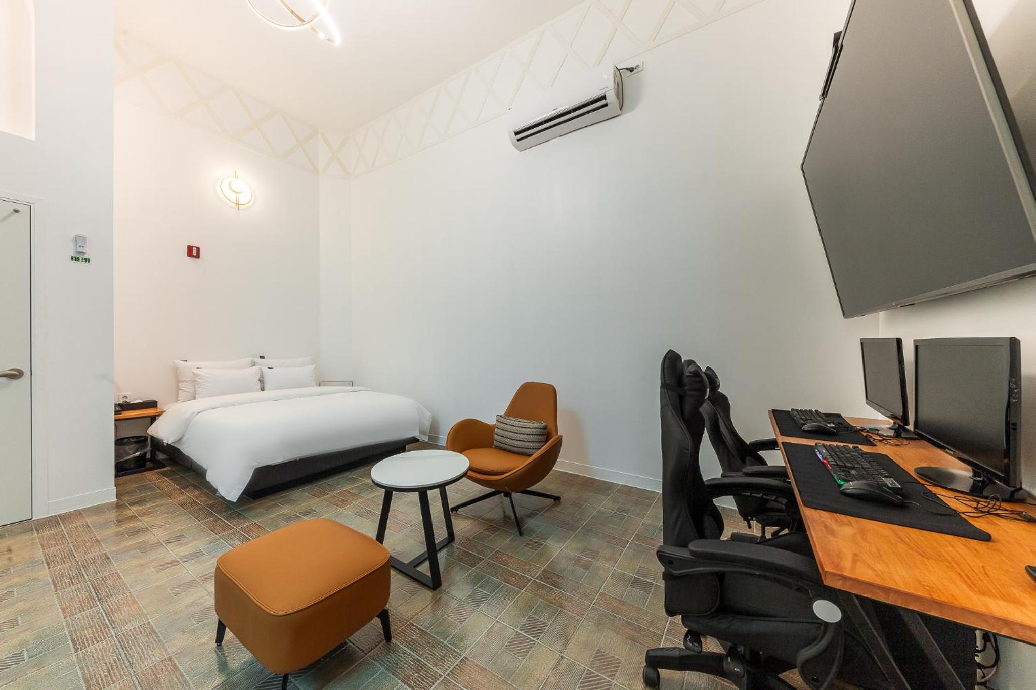 Family Suite - Photo 2