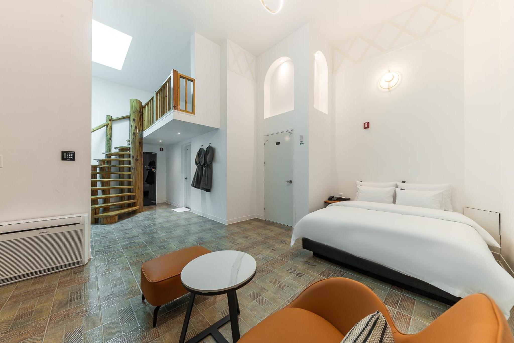Family Suite - Photo 3