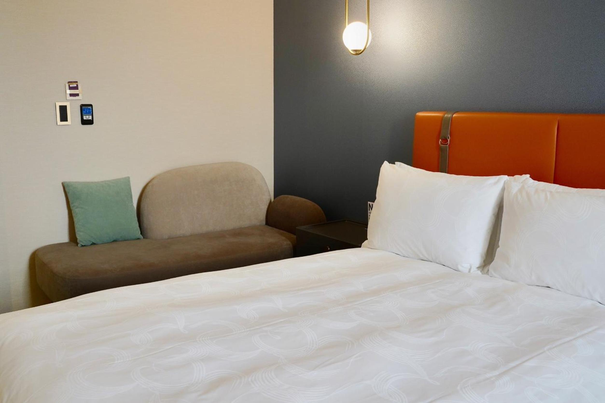 Deluxe Quadruple Room - Photo 2