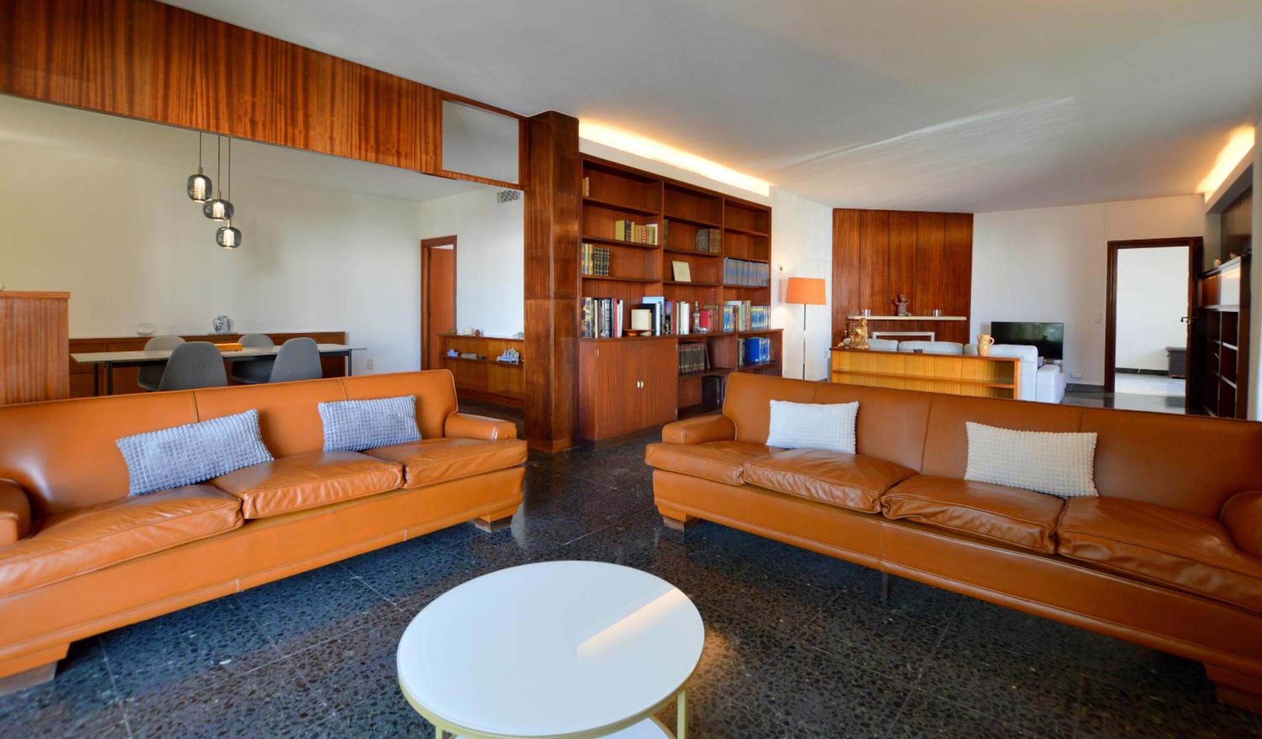 Casa de cuatro habitaciones