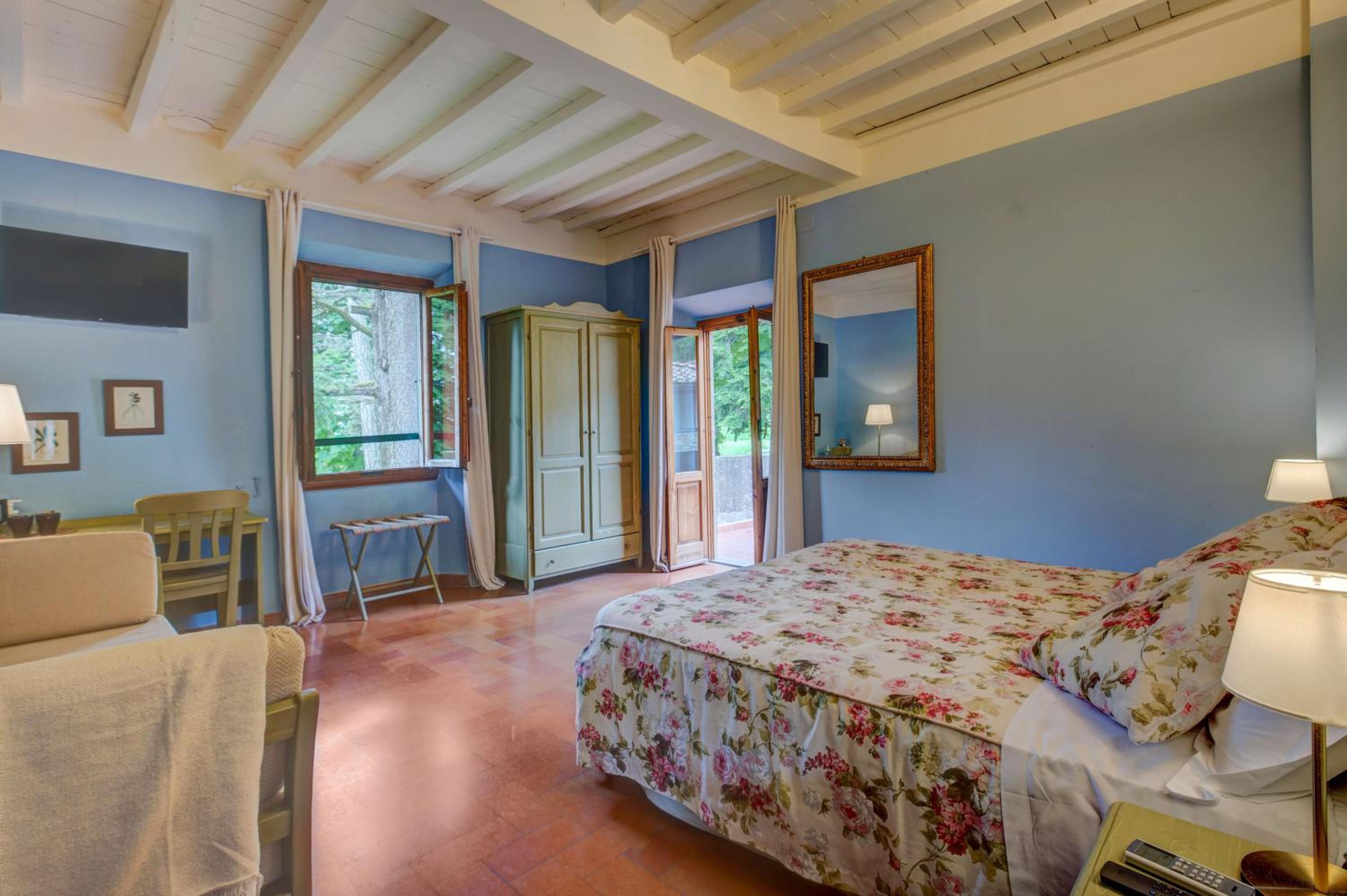 Double Room with Balcony photo 1