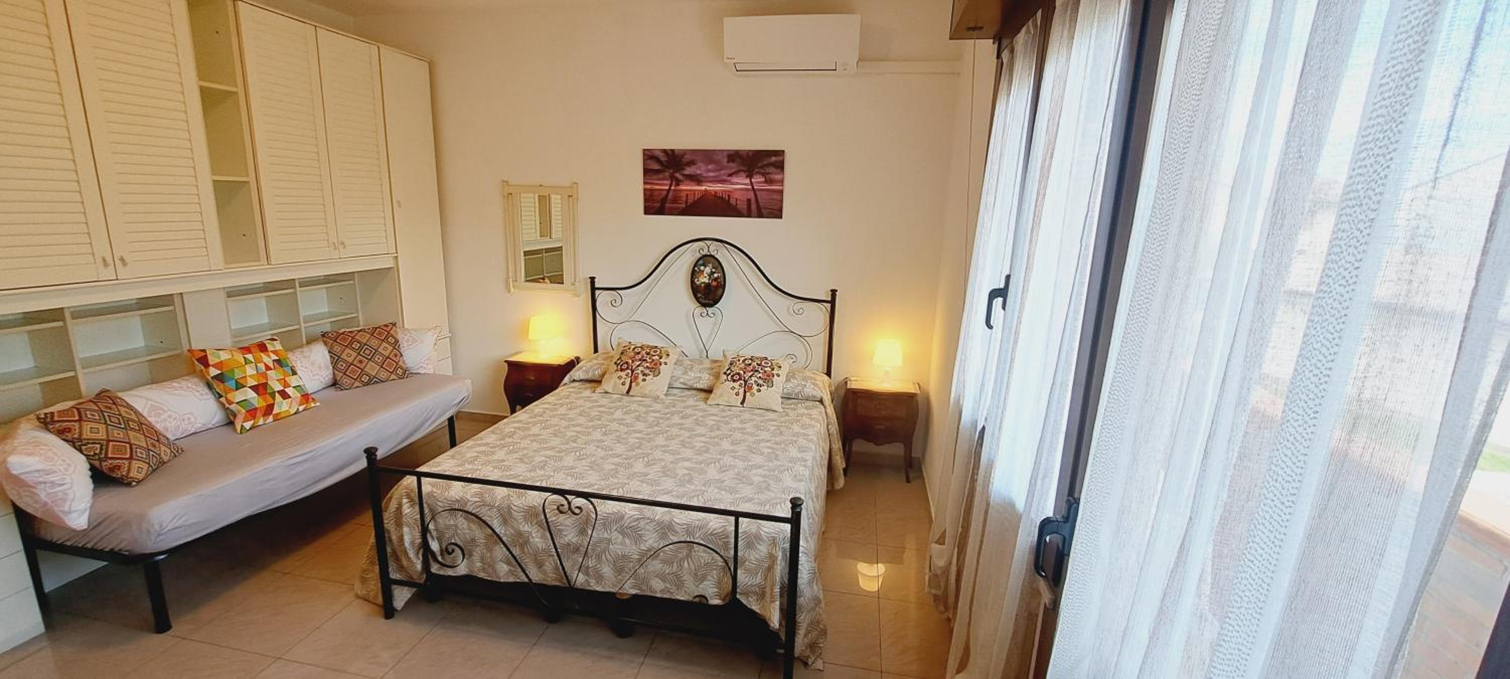 Triple Room with Private Bathroom - Photo 7