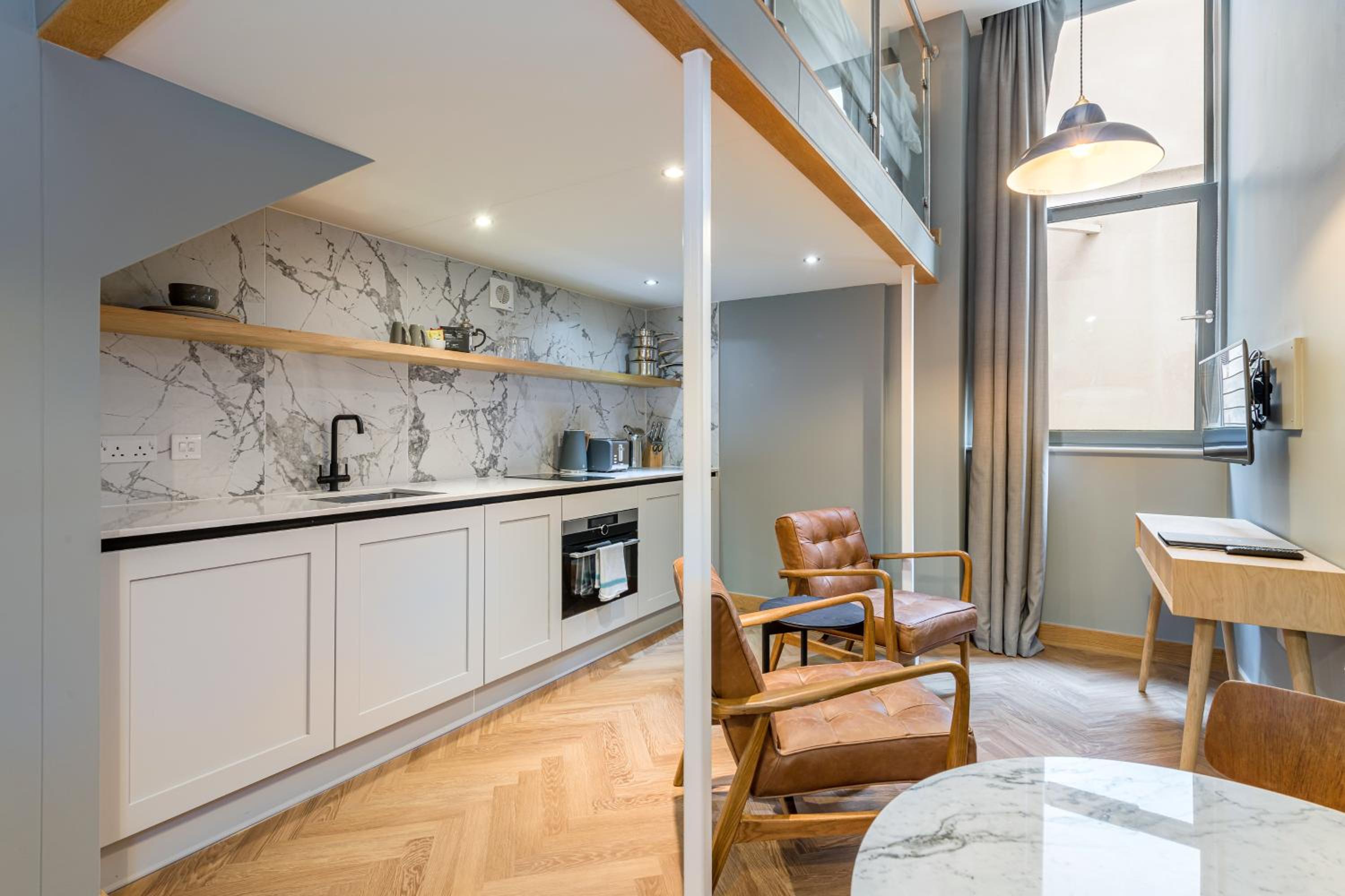 Superior Studio - Photo 6