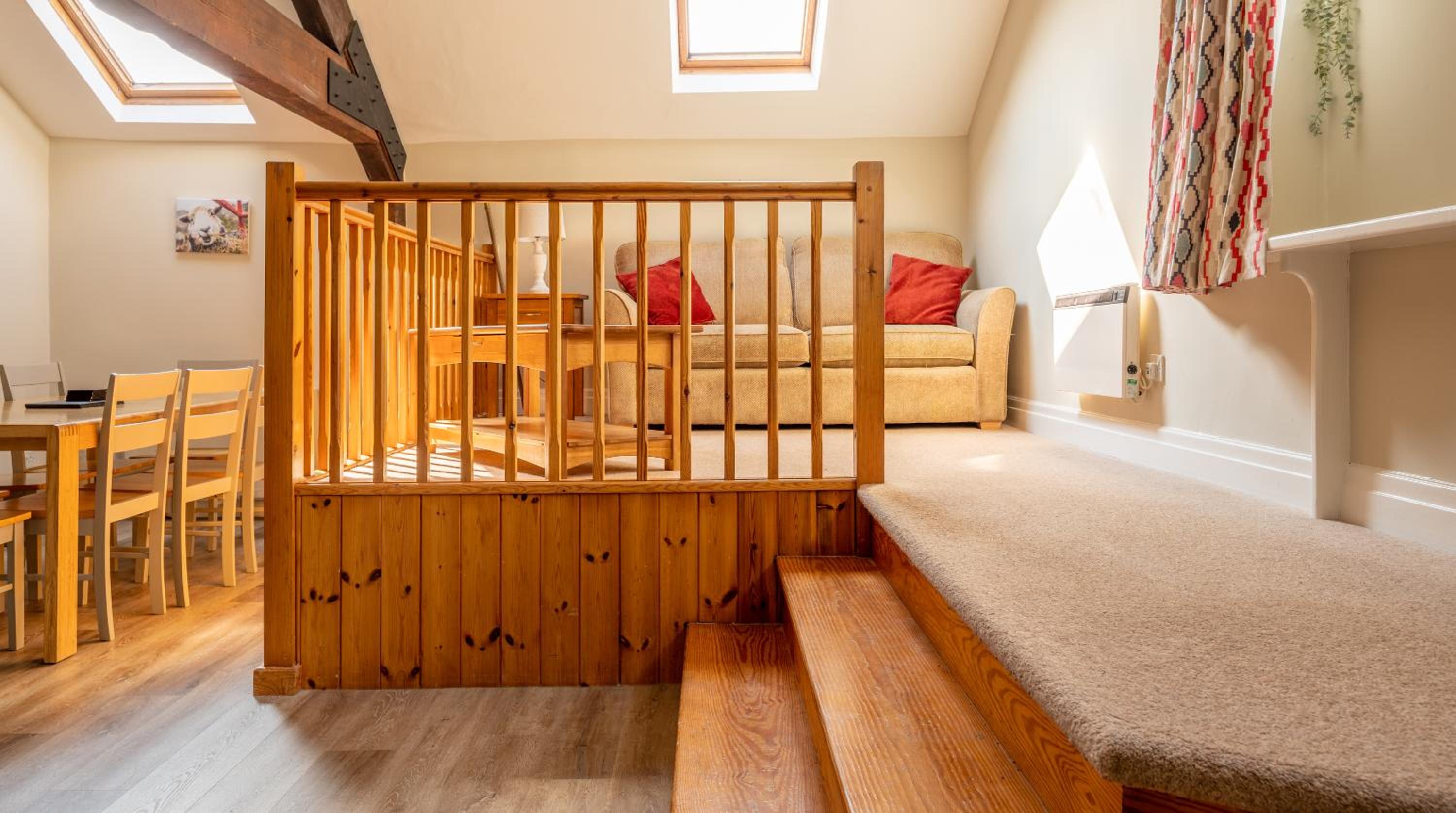 Four-Bedroom House photo 3