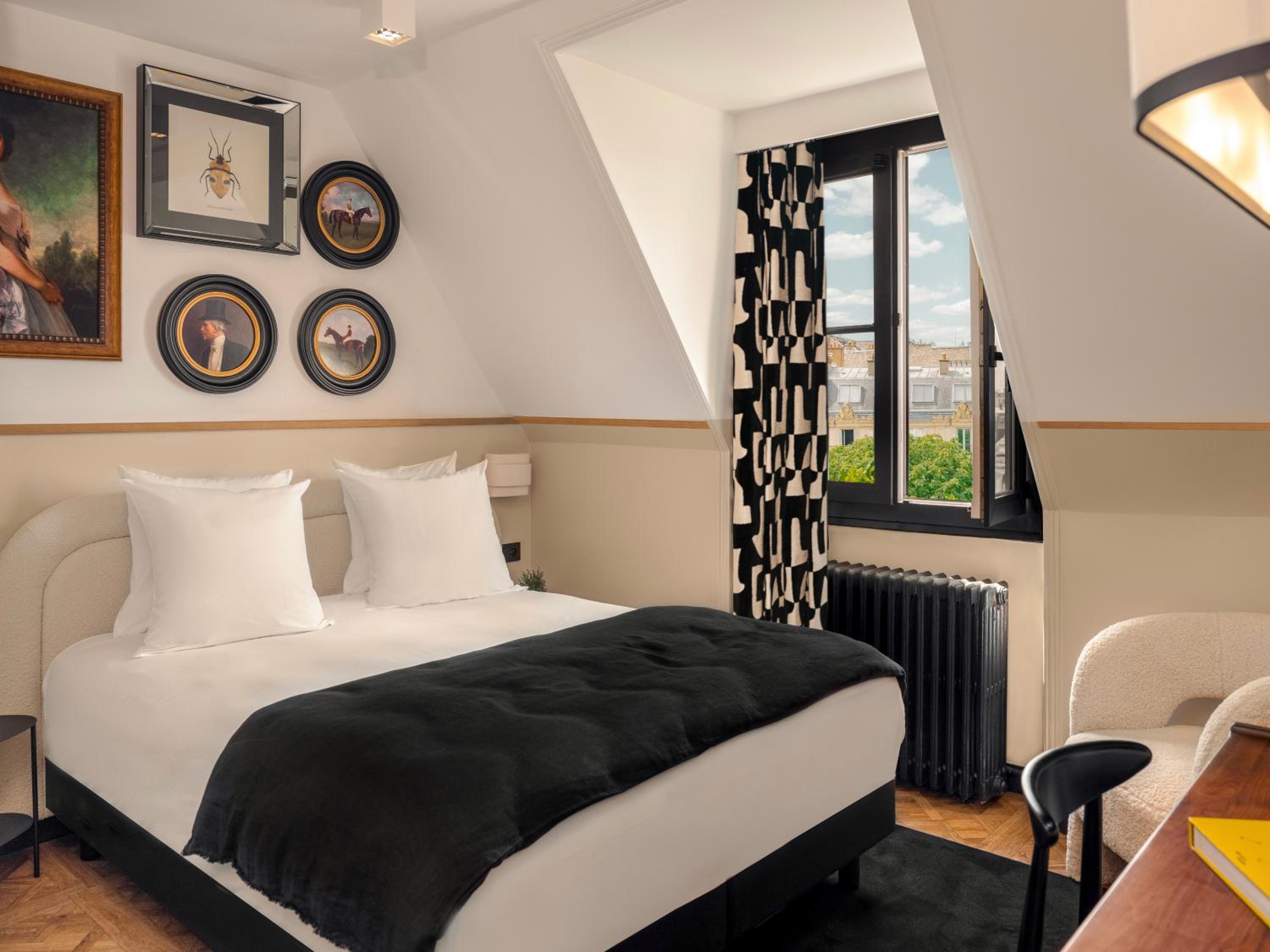 Cozy Room Paris View photo 1
