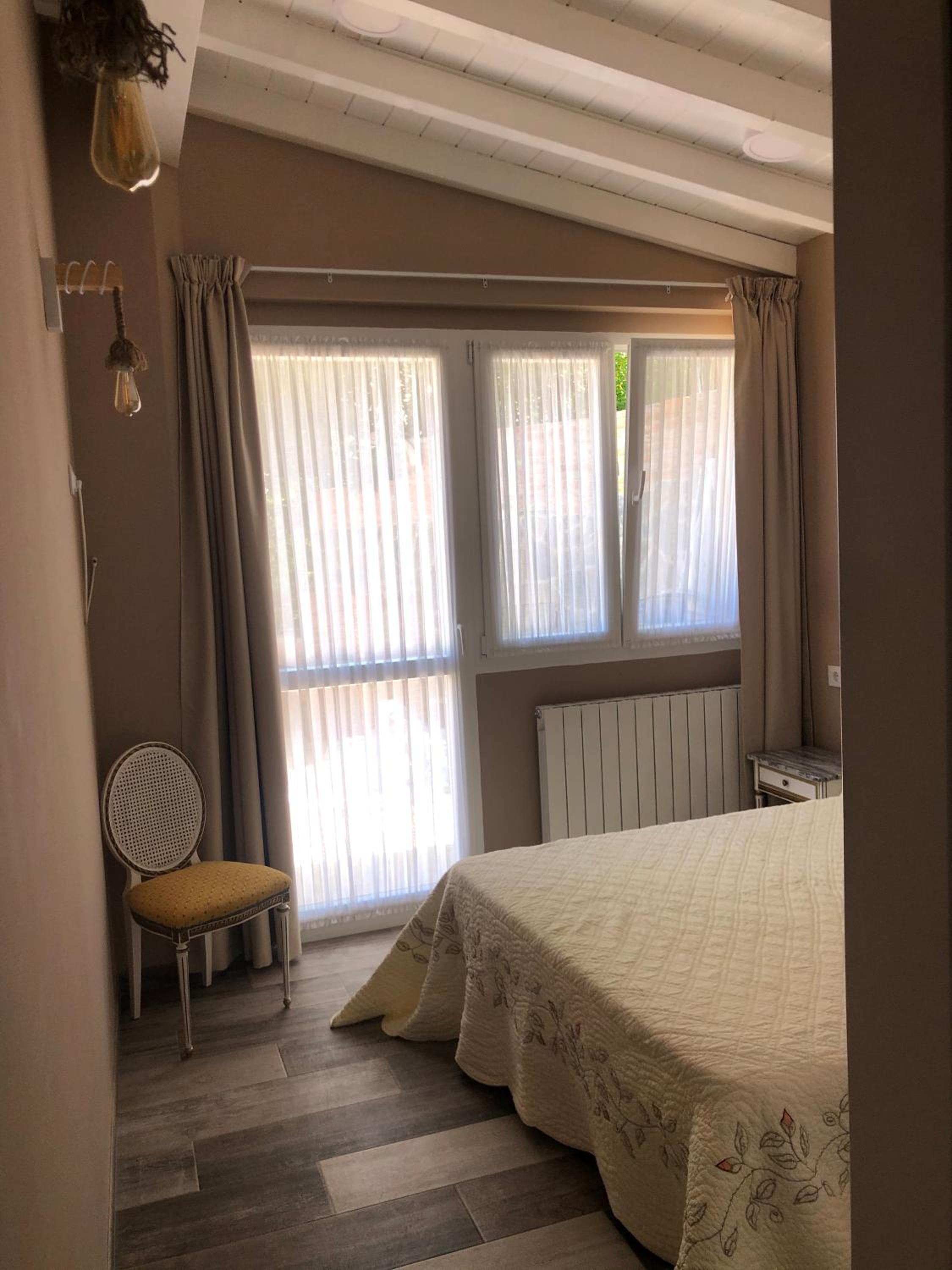 Casa de Tres Habitaciones