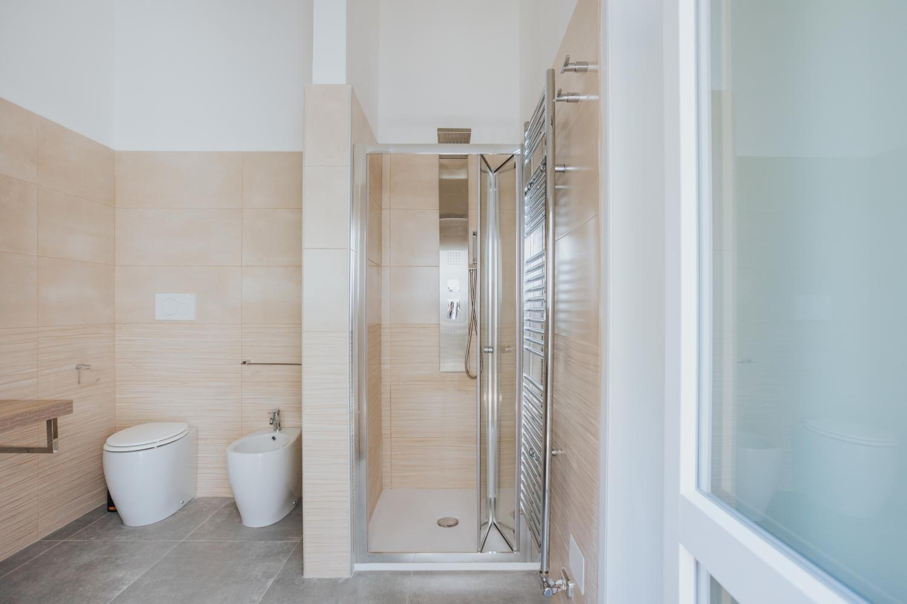 Deluxe Double or Twin Room with Spa Bath - Photo 16
