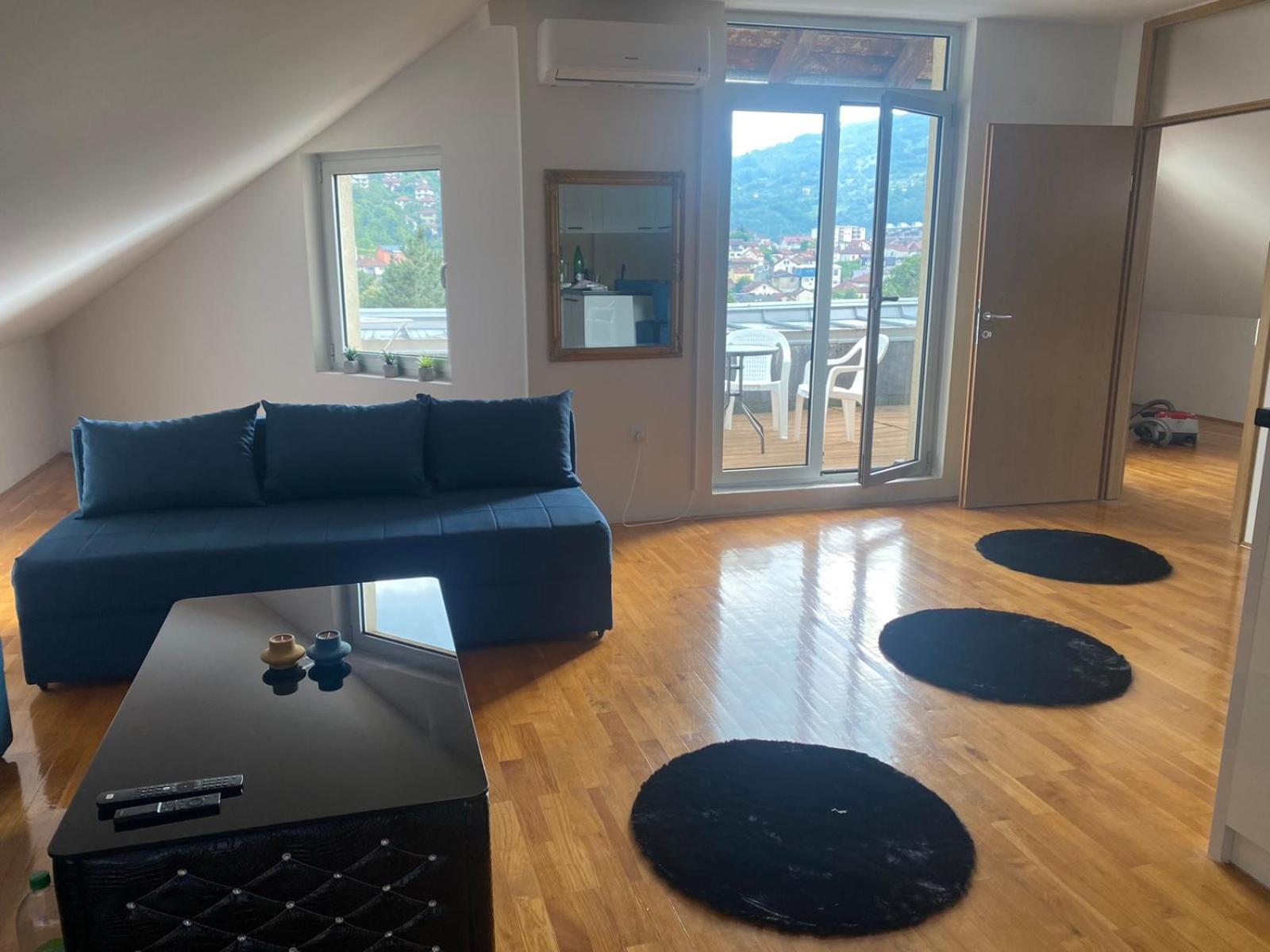 One-Bedroom Apartment