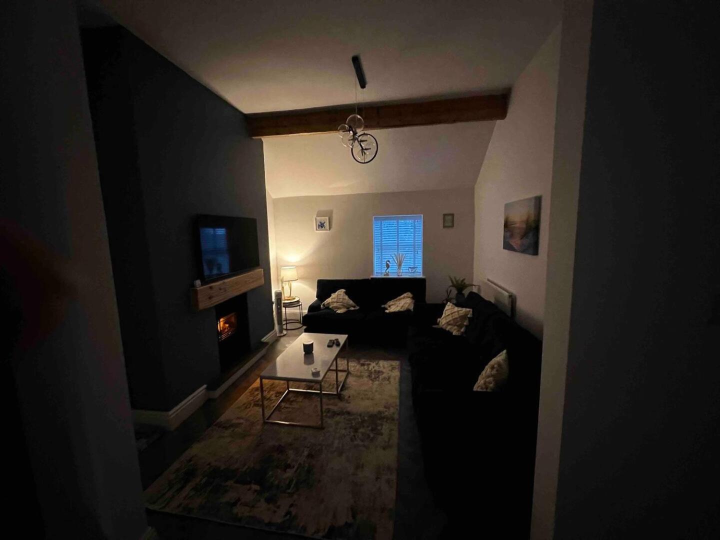 Three-Bedroom Apartment photo 1