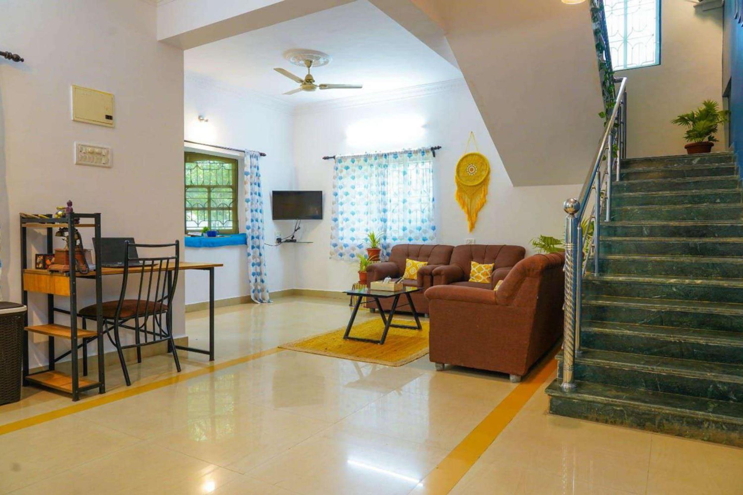 Villa photo 2