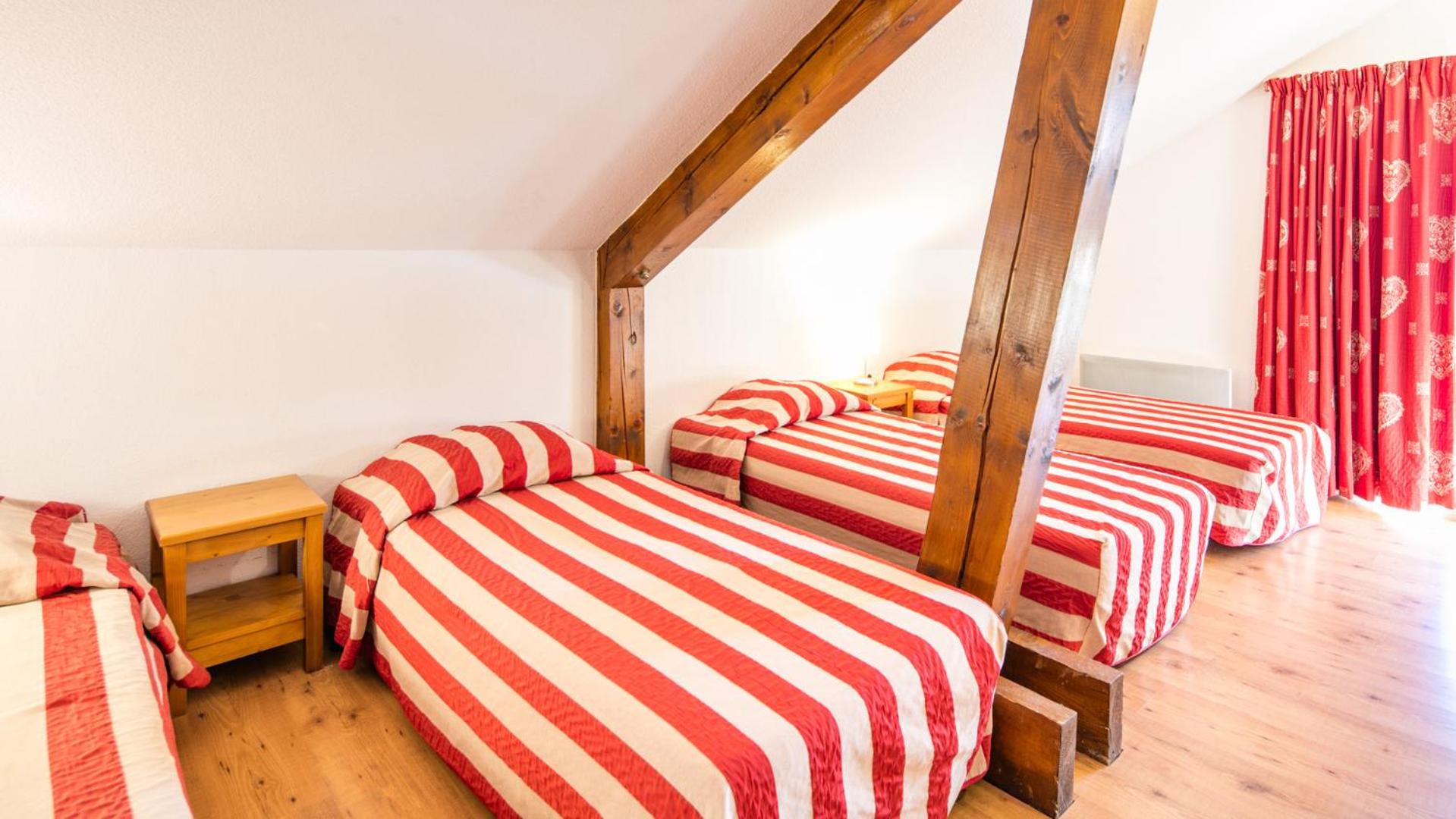 5 Bedroom Apartment for 12 people photo 1