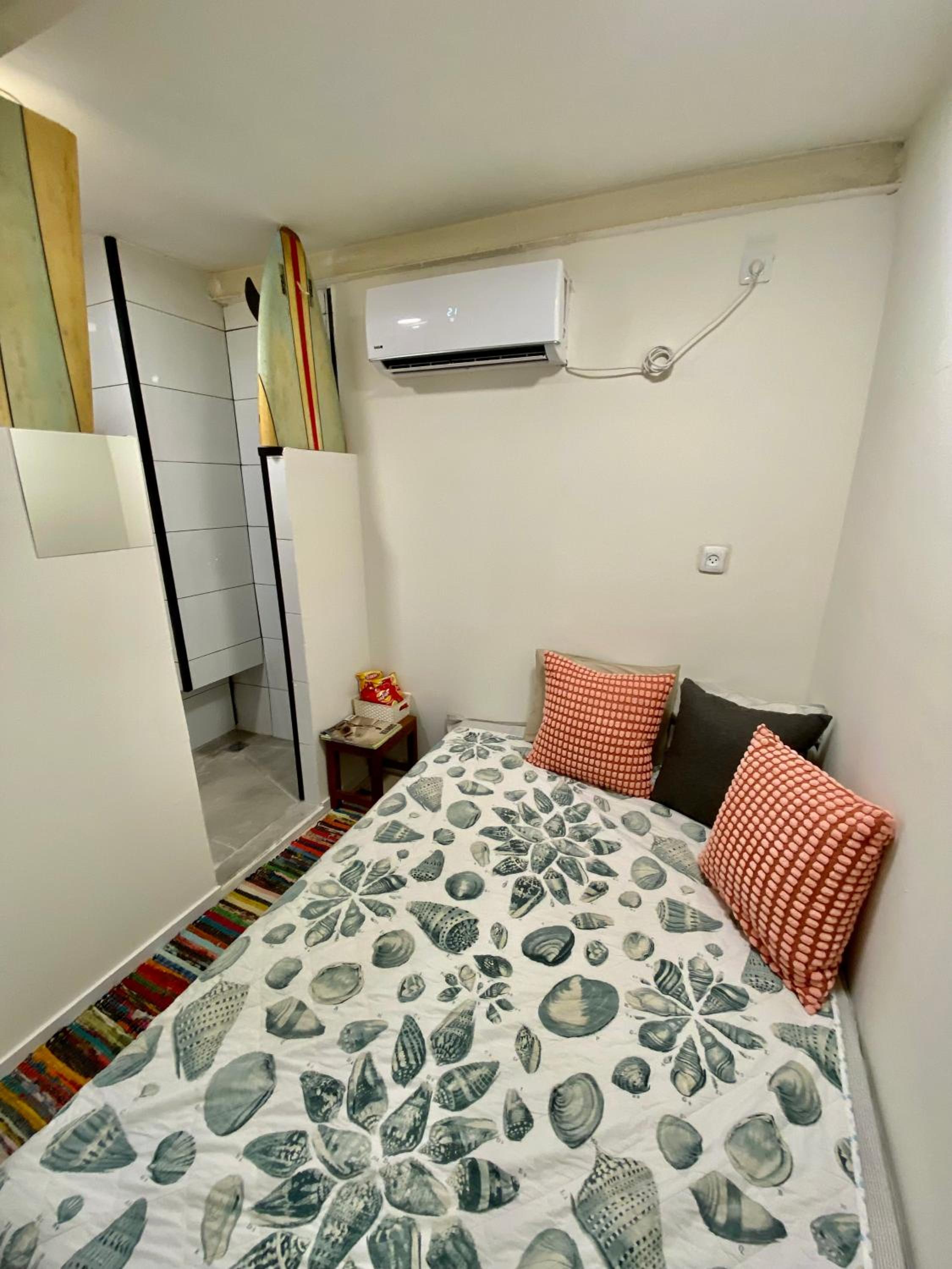 Budget Single Room