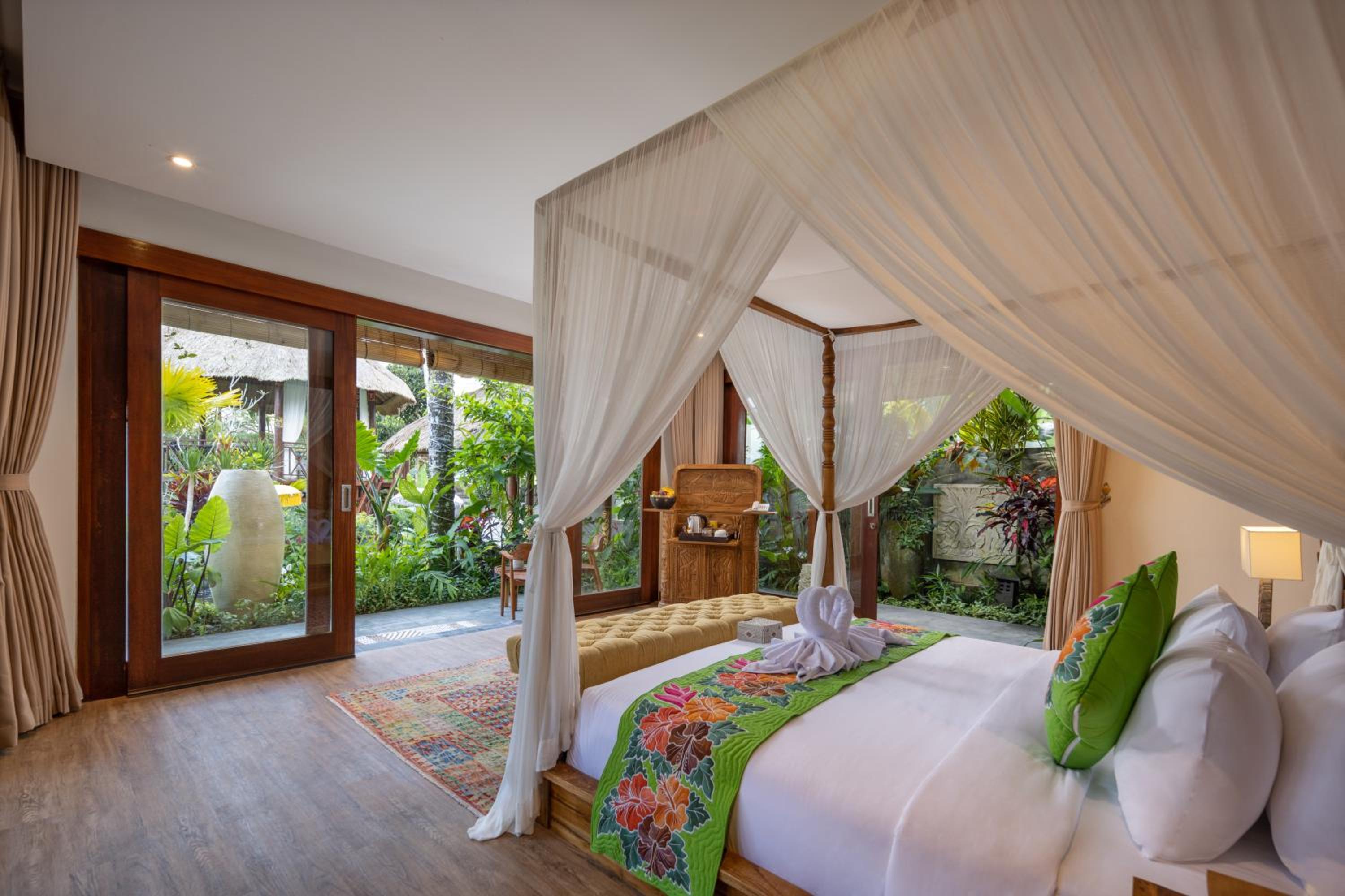 Suite with Garden View - Photo 1