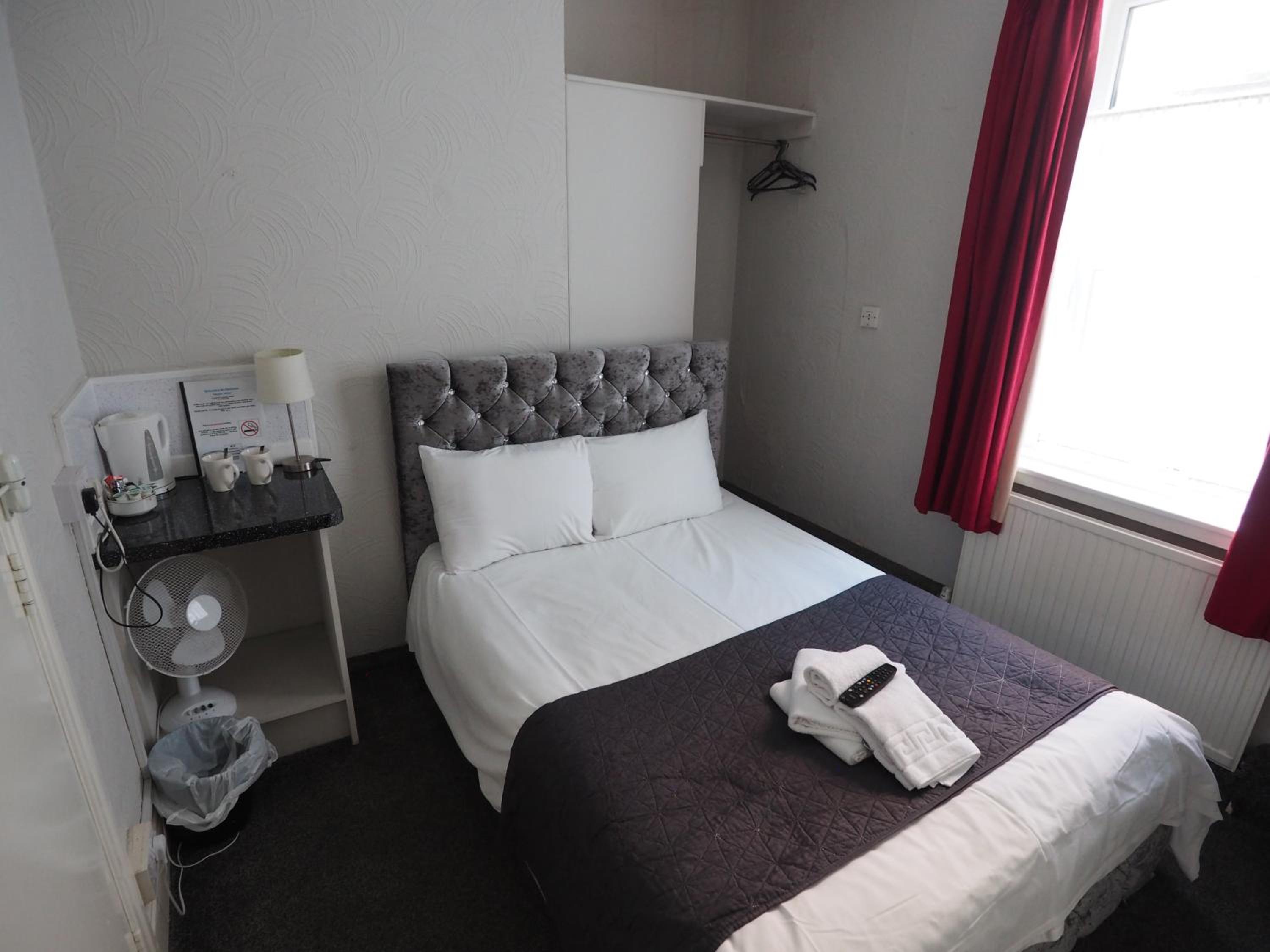 Standard Double Room photo 3