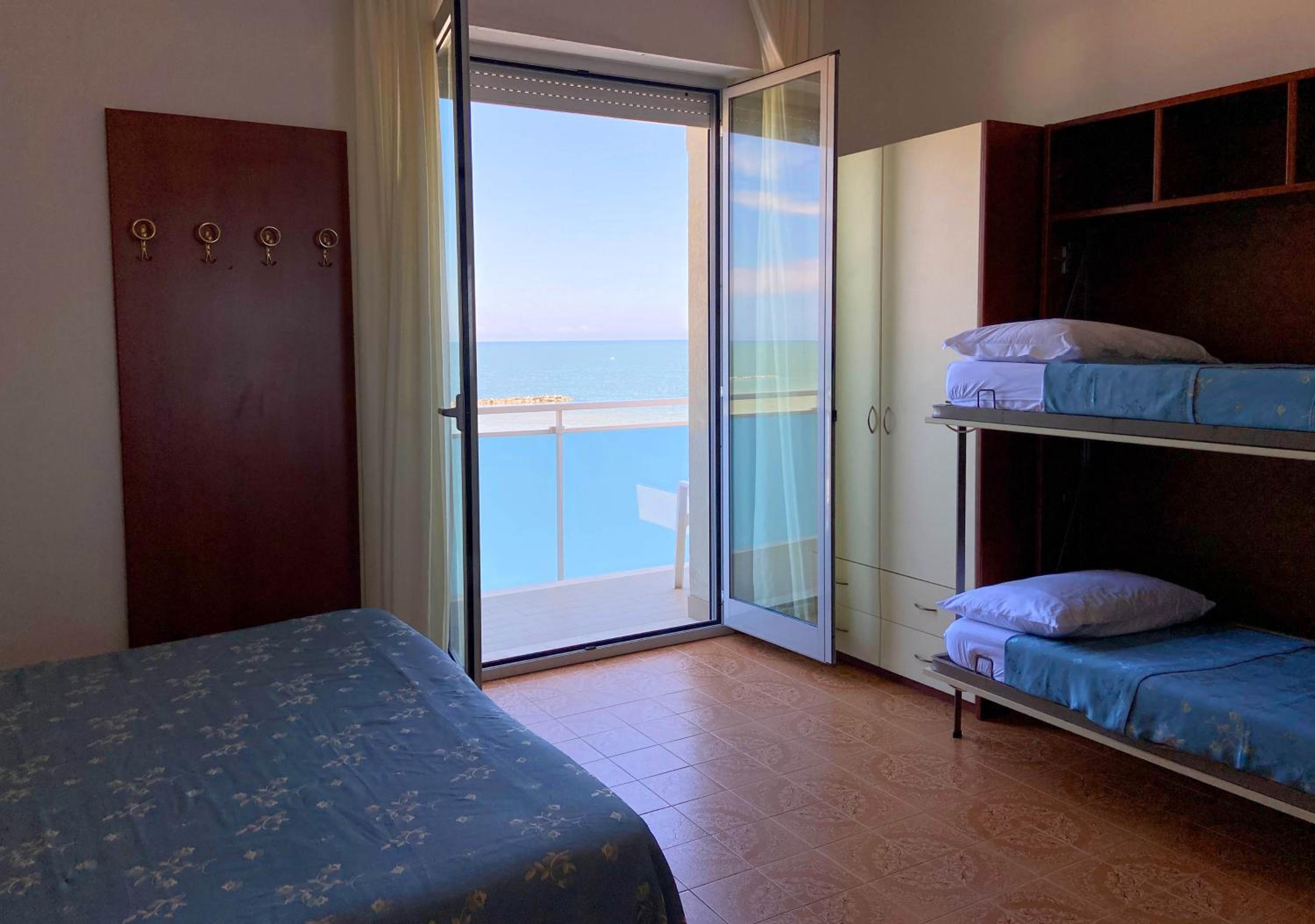 Quadruple Room photo 3