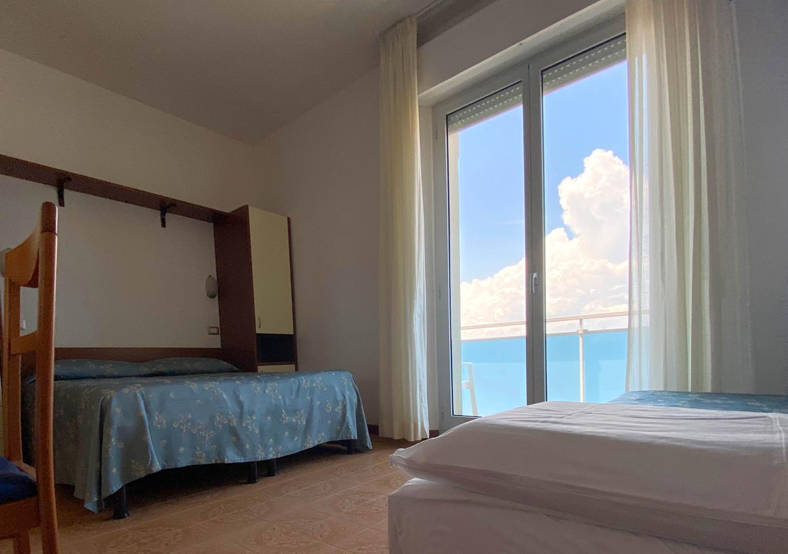 Double or Twin Room photo 1