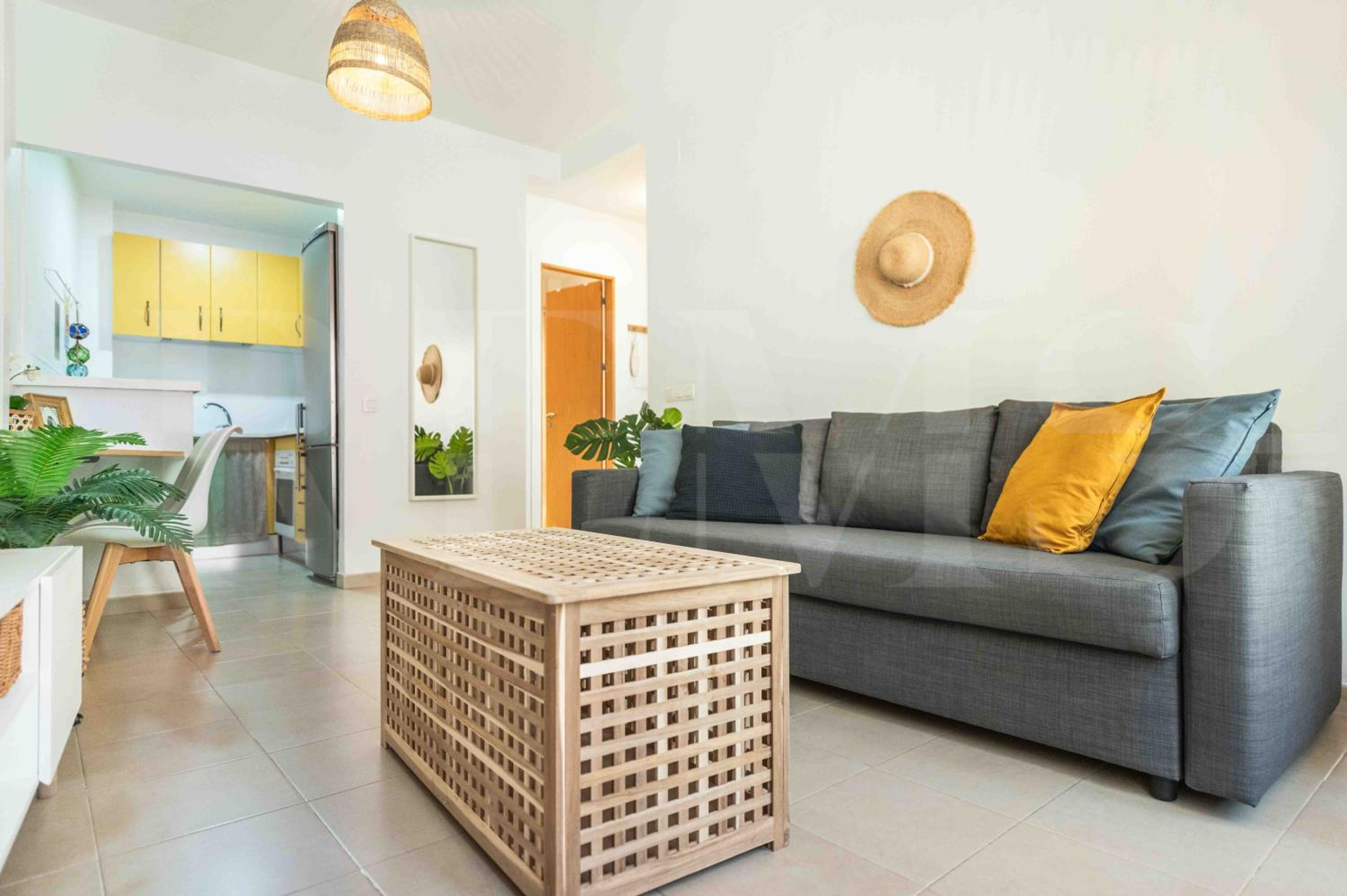 Apartamento con Balcón