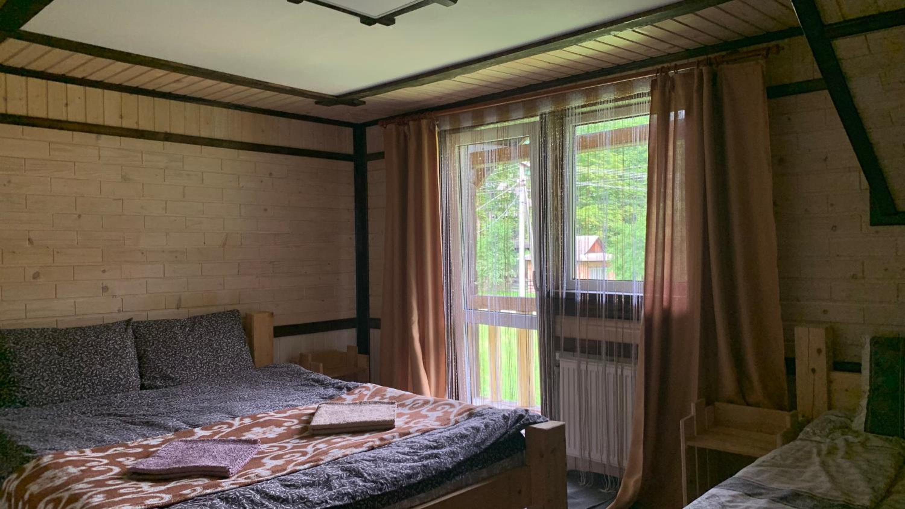Three-Bedroom House photo 1