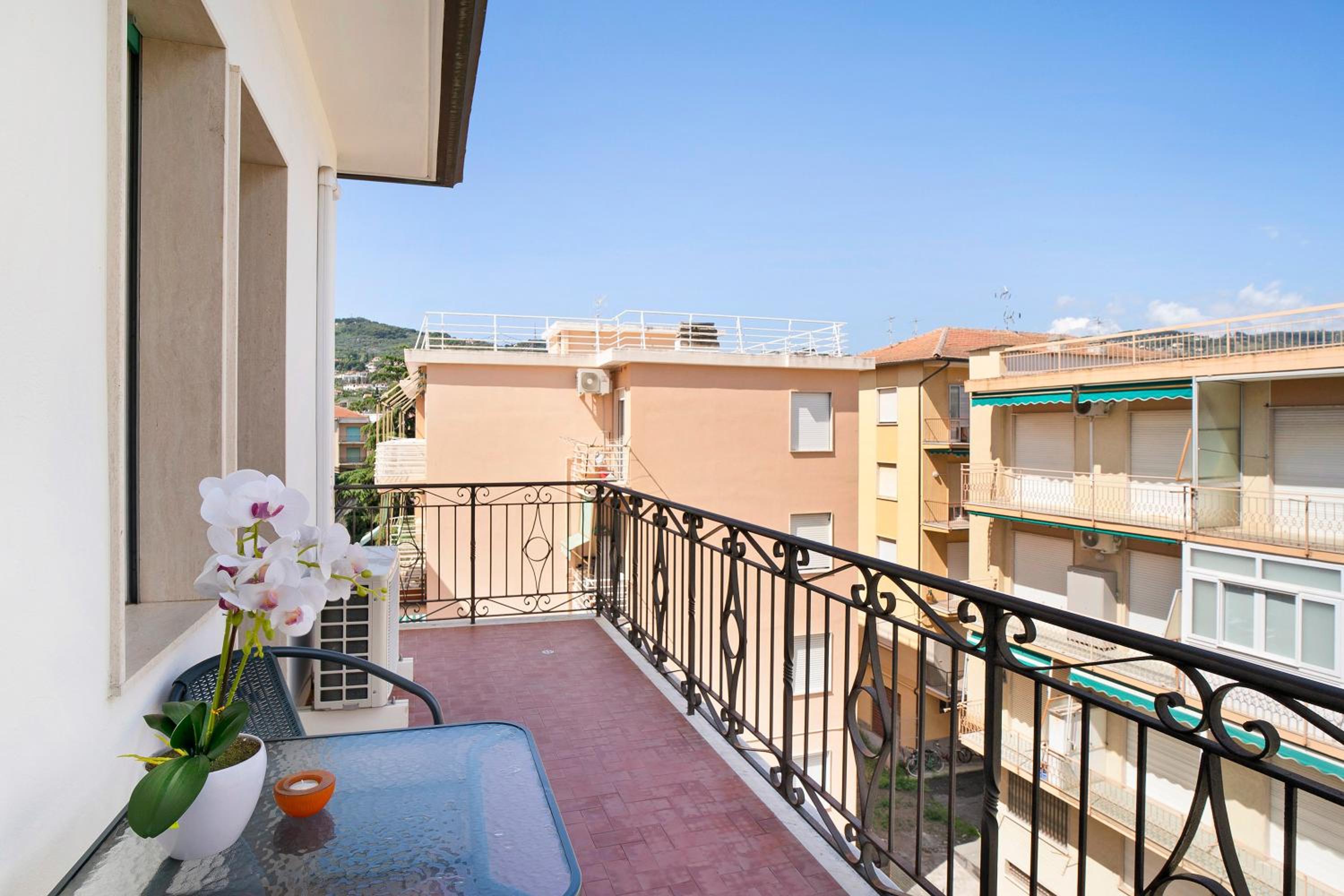 Studio with Terrace photo 3