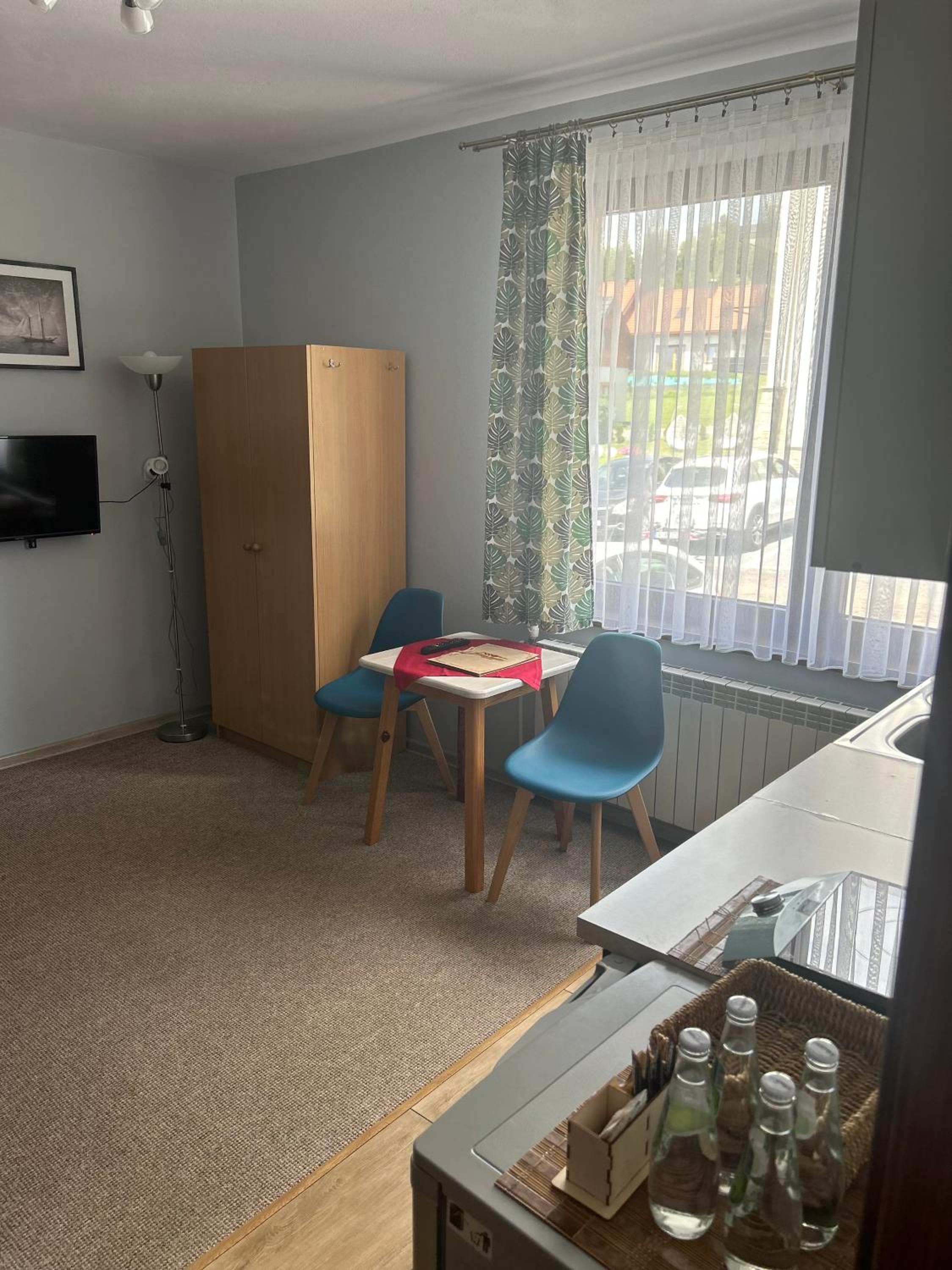 Studio Apartment - Photo 3