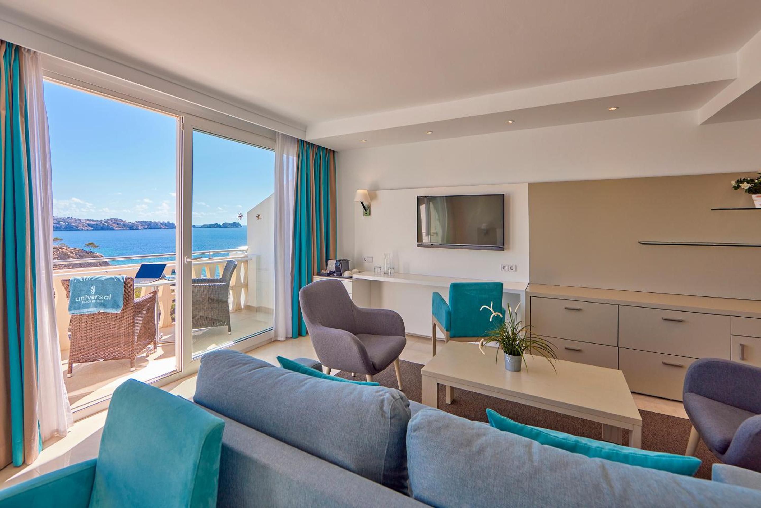 Junior Suite with Sea View thumbnail 5