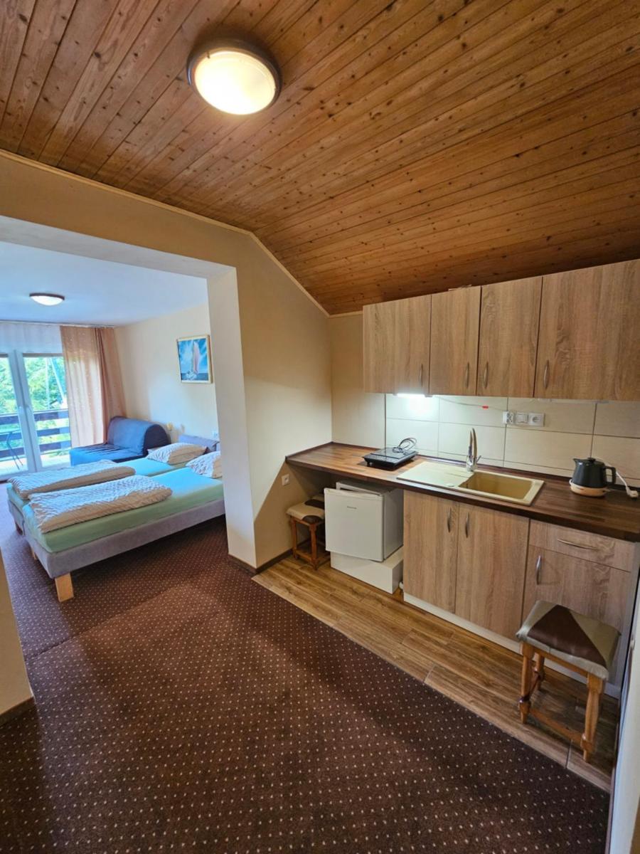 Double Room with Garden View - Photo 1