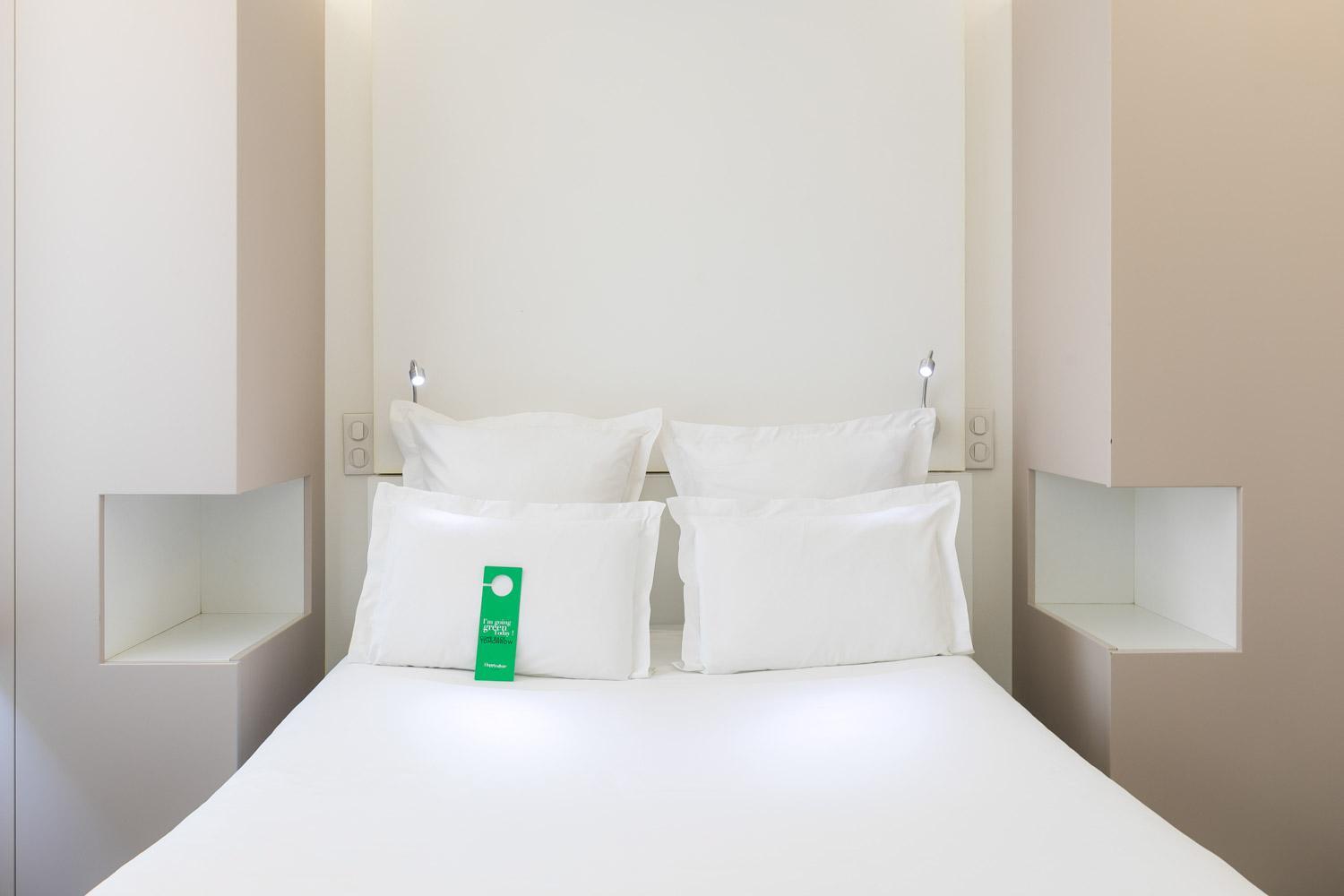 Standard Double Room - Photo 4