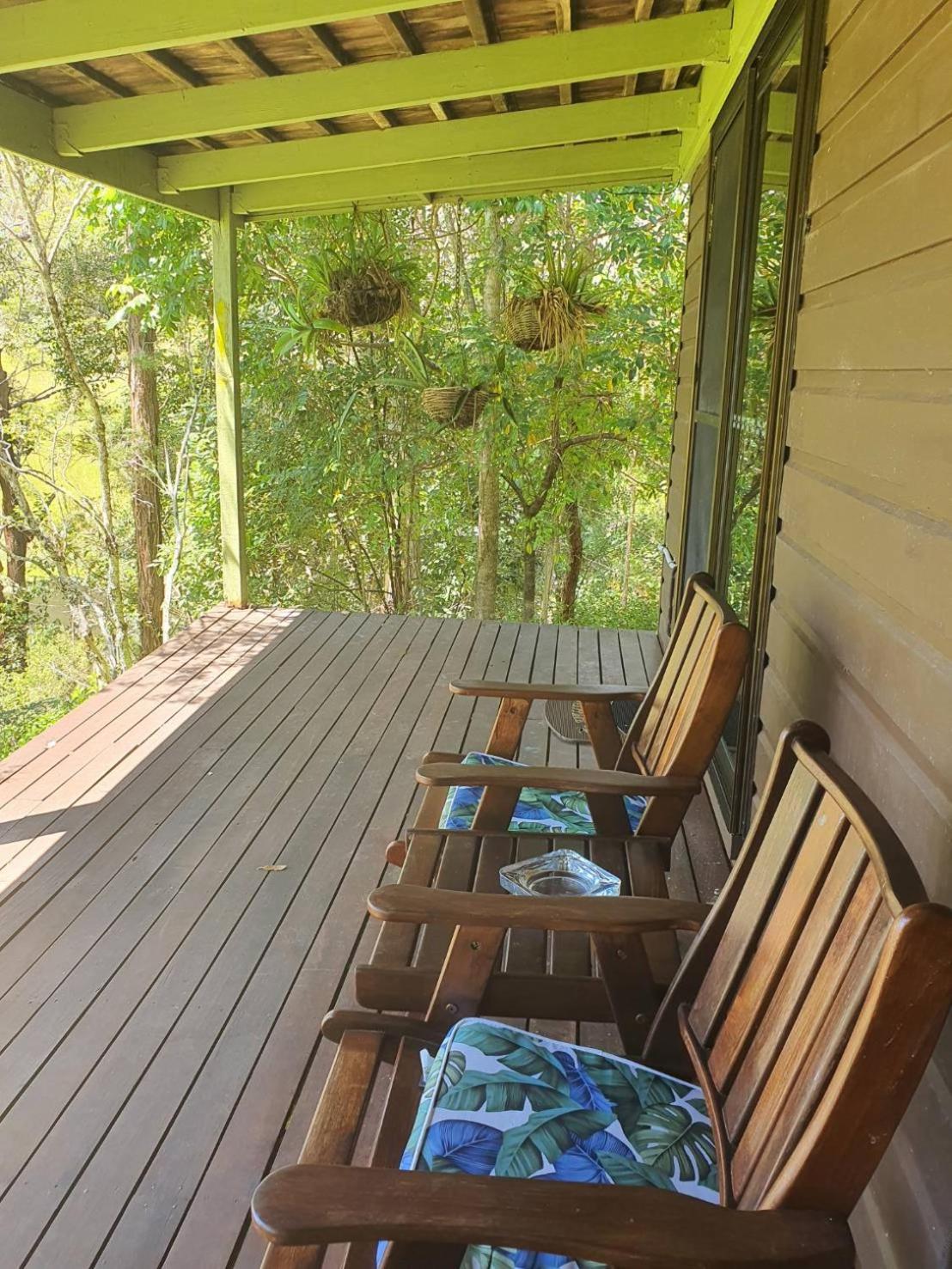 Deluxe Bungalow with Garden View - Photo 13