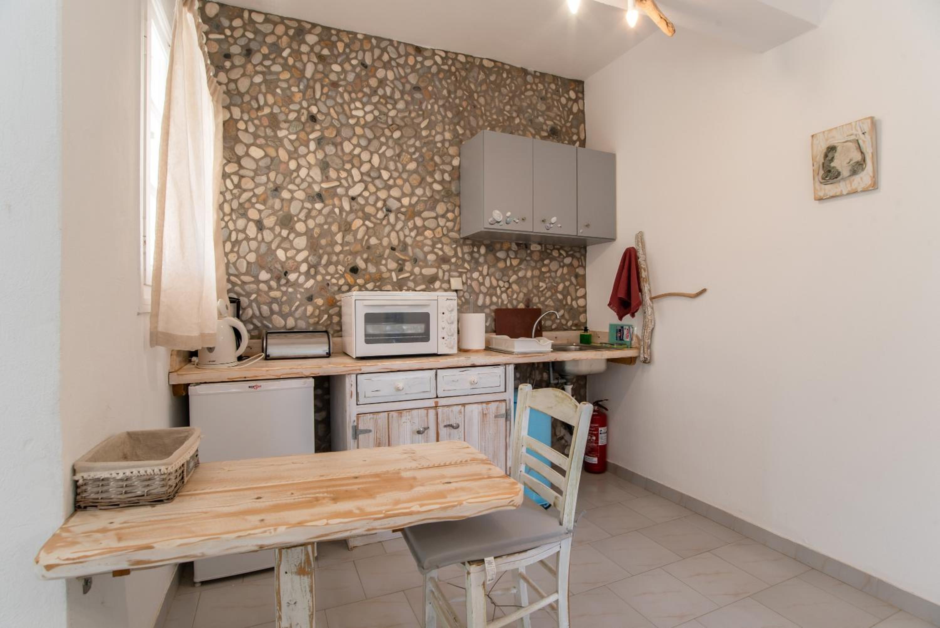 One-Bedroom House photo 3