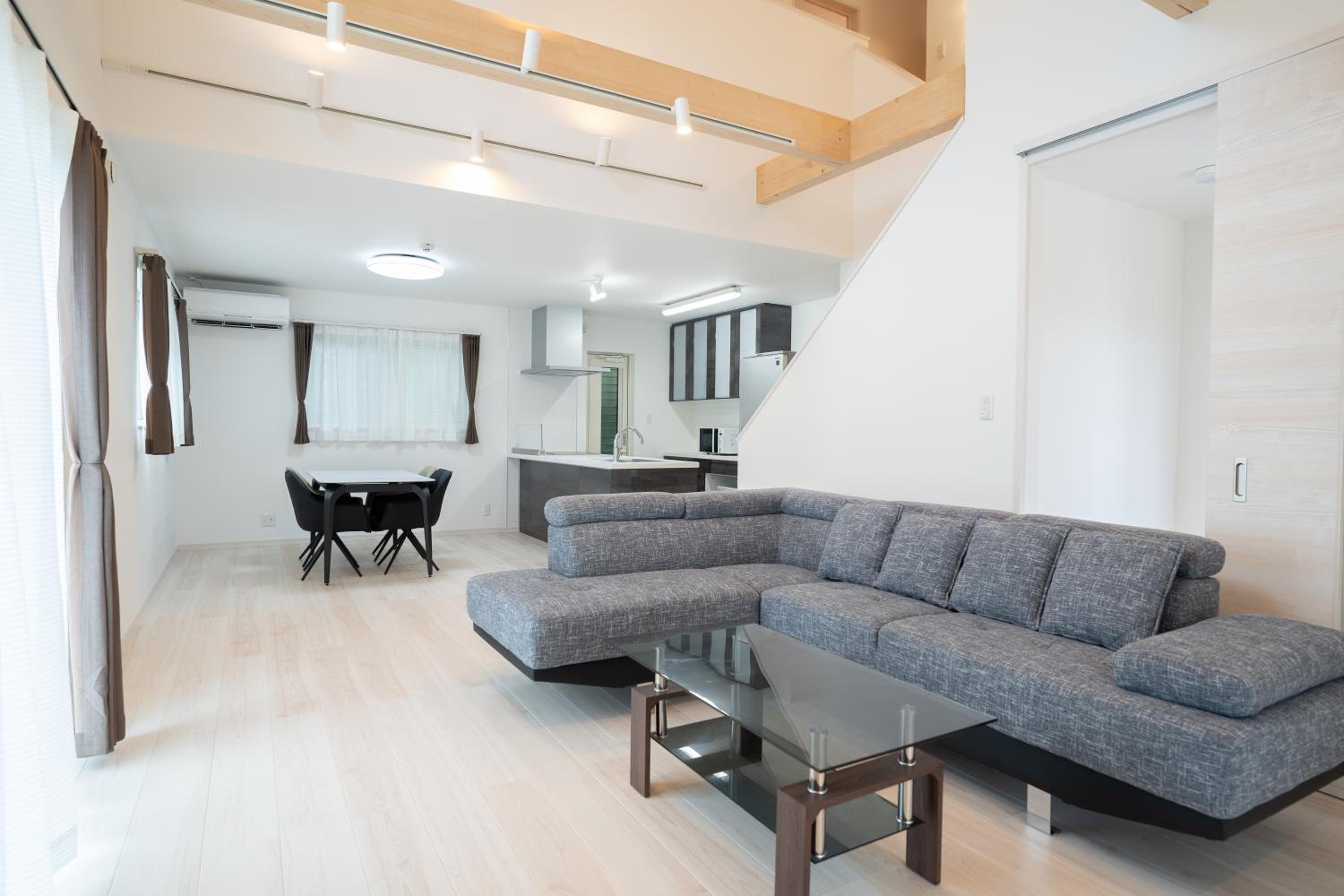 Villa photo 1