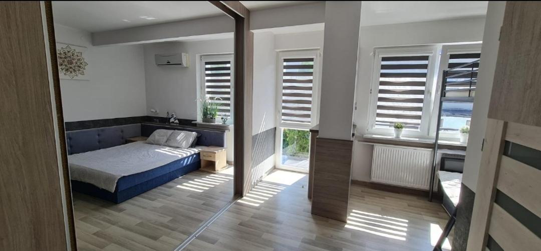 Apartment with Terrace photo 1