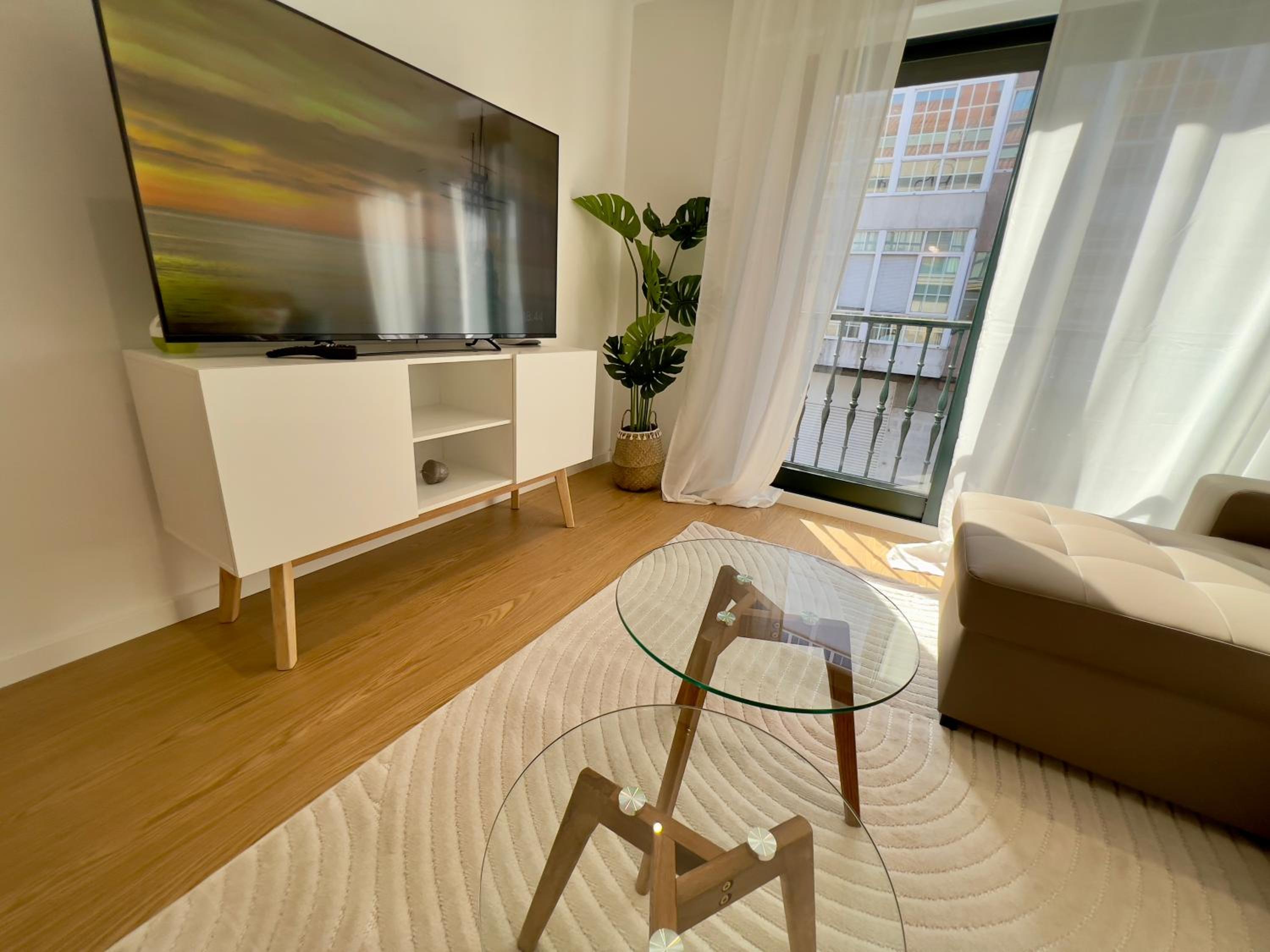 Apartment with Mountain View photo 3
