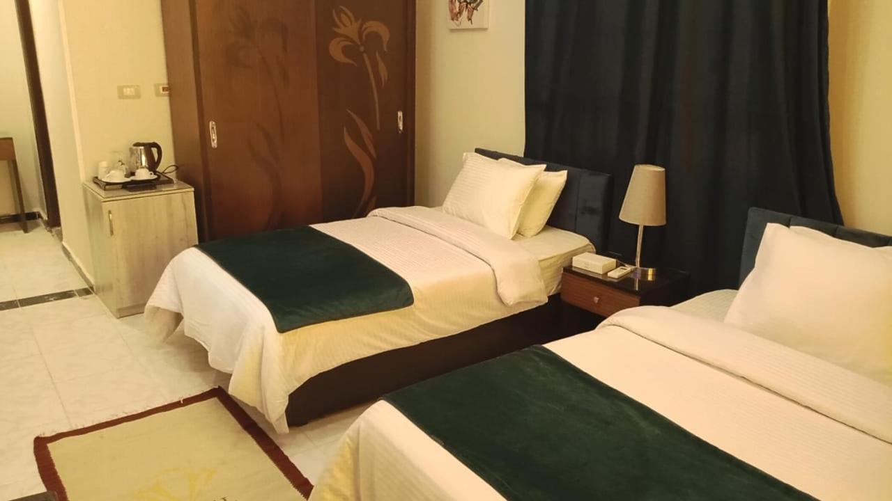 Twin Room with Sea View photo 2