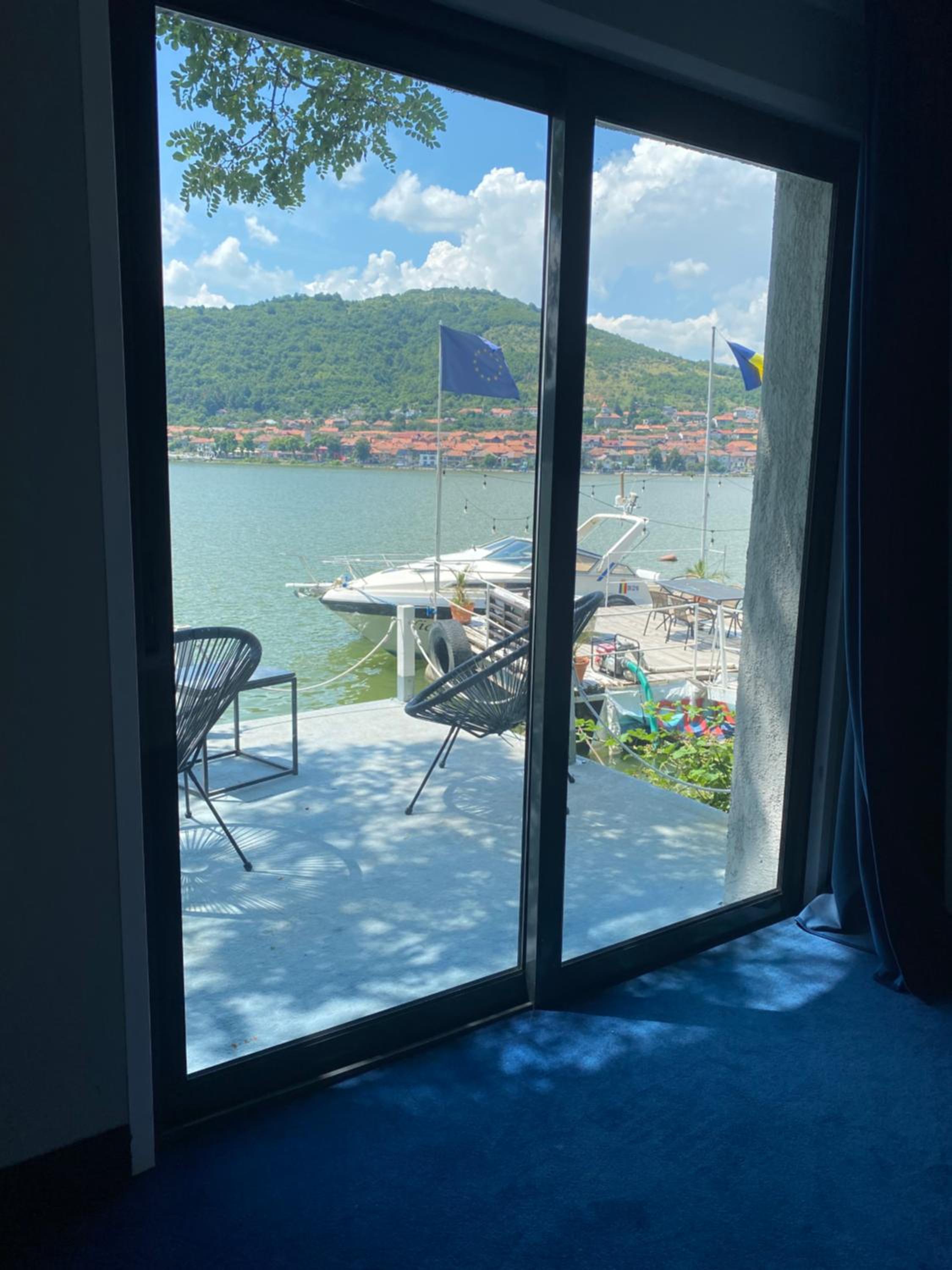 Bungalow - Water Front  photo 2