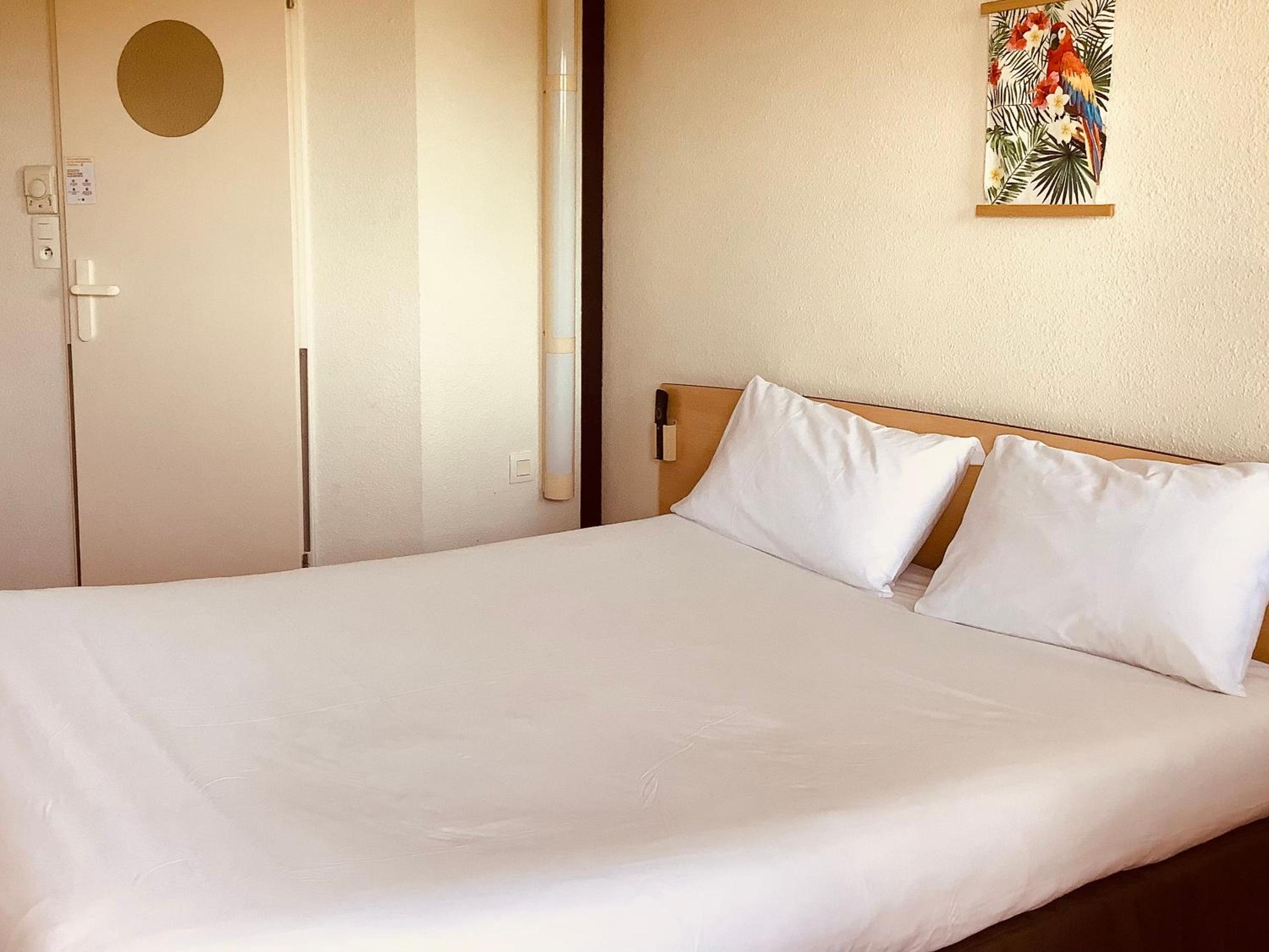 Double Room - Photo 3