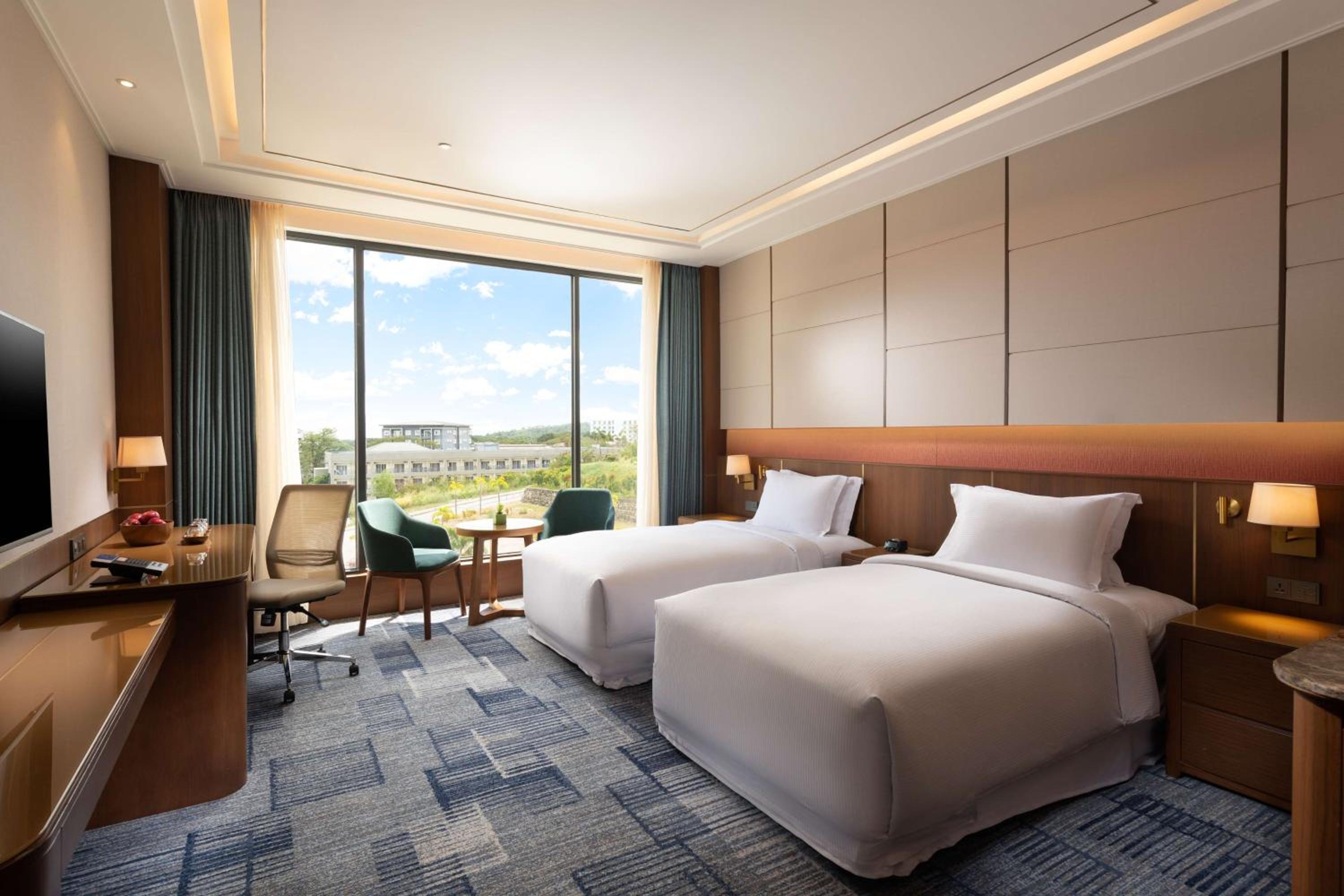 Twin Room - Photo 3