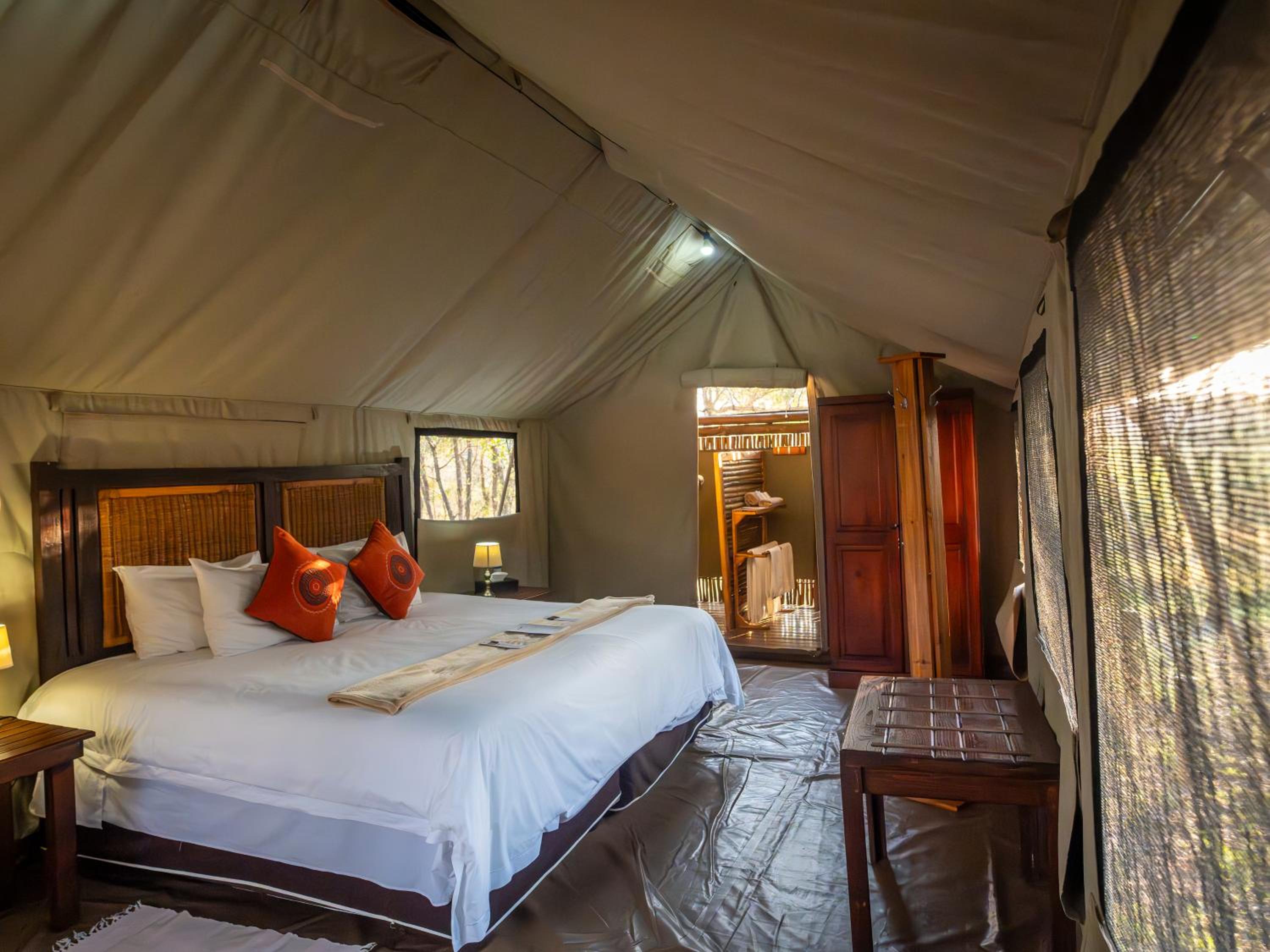 Luxury Safari Tent - Photo 5