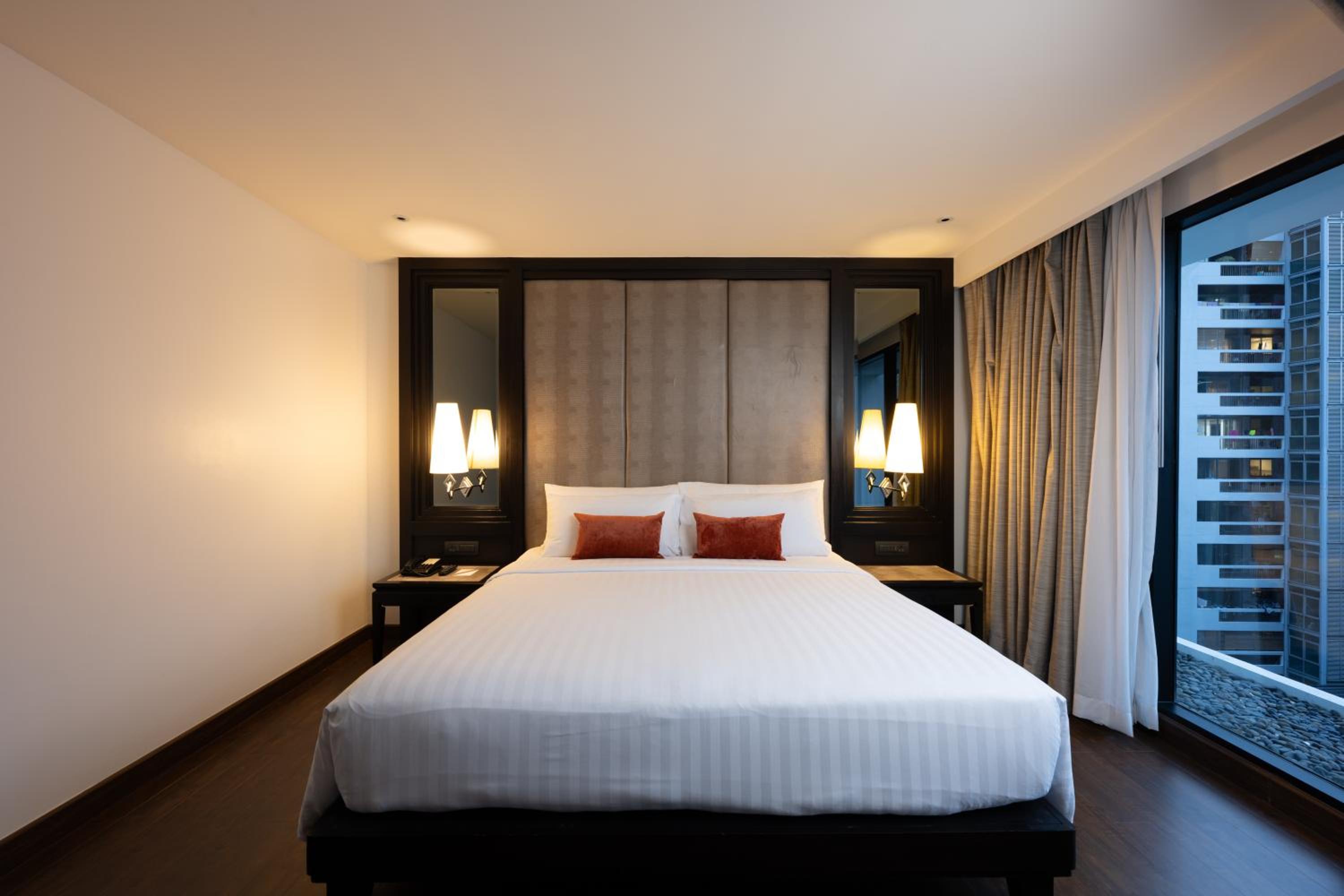 Junior Suite Room