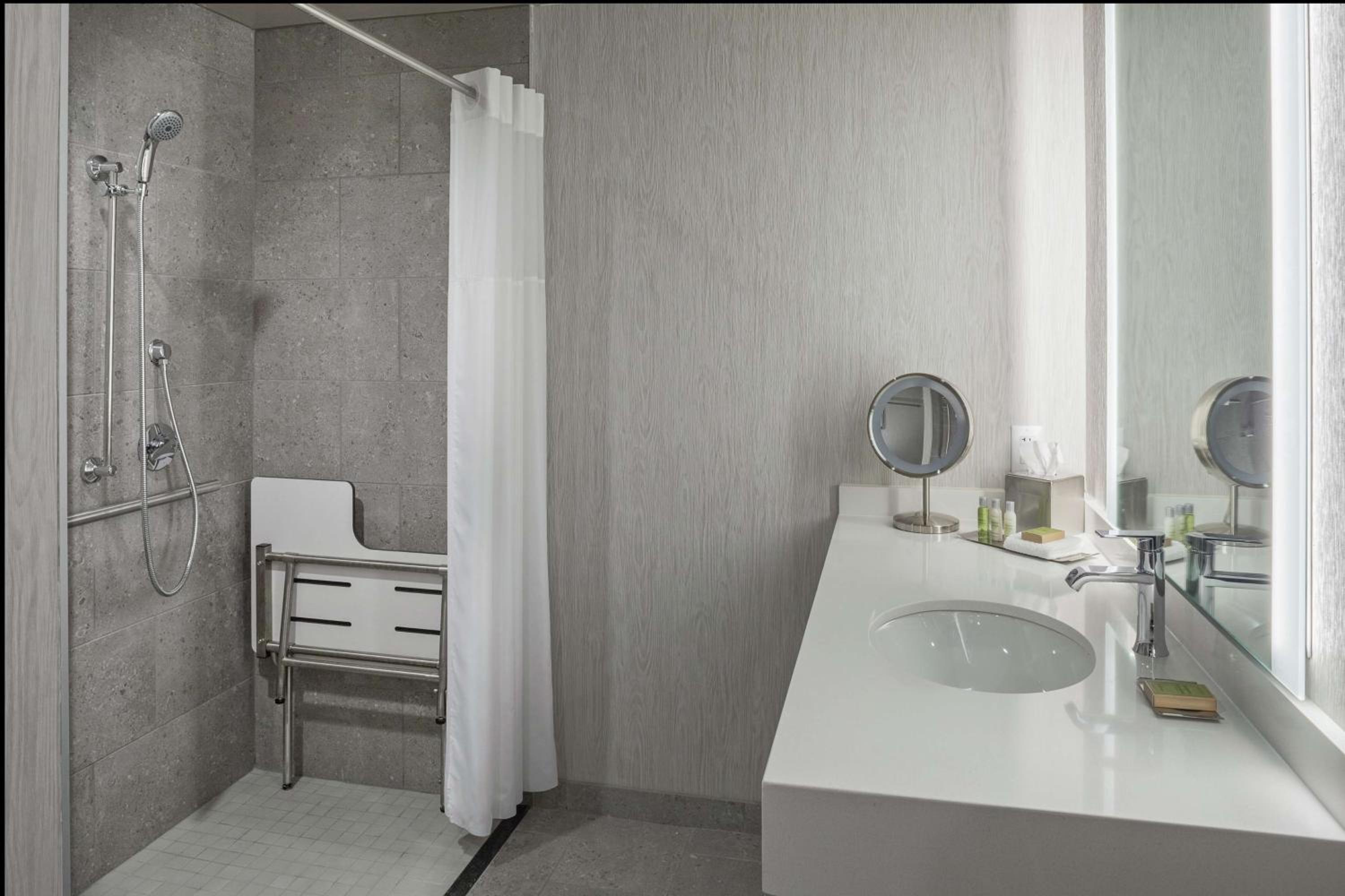 Queen Room with Two Queen Beds and Roll-In Shower - Mobility and Hearing Access - Photo 2