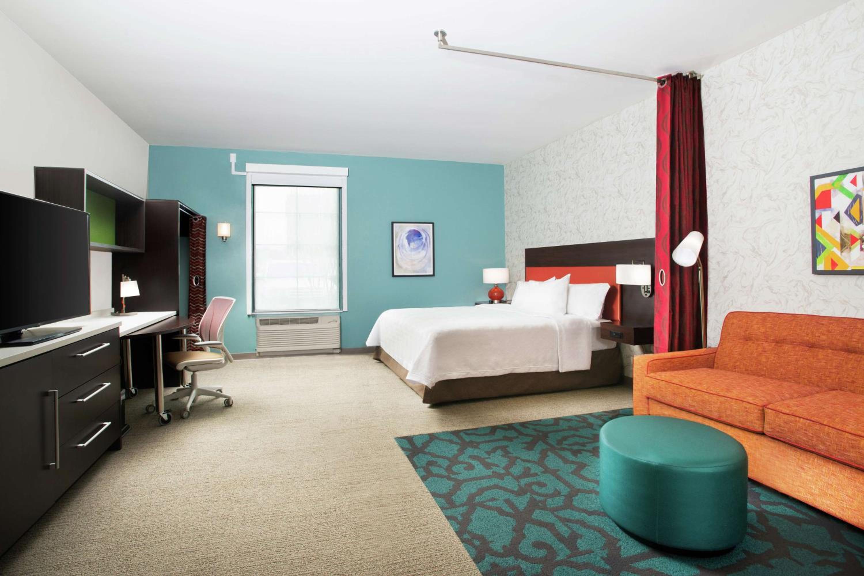 King Studio Suite - Non-Smoking - Photo 3