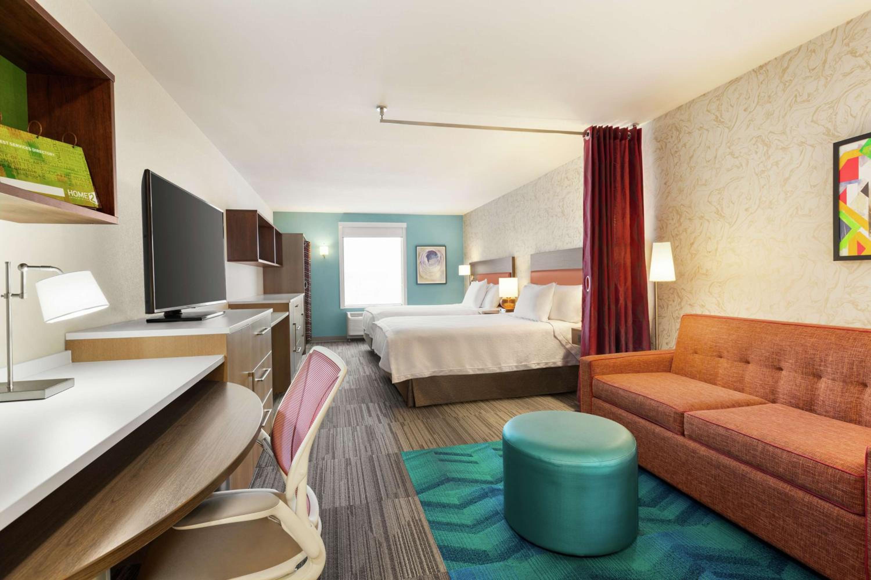 One-Bedroom King Suite - Non-Smoking thumbnail 6