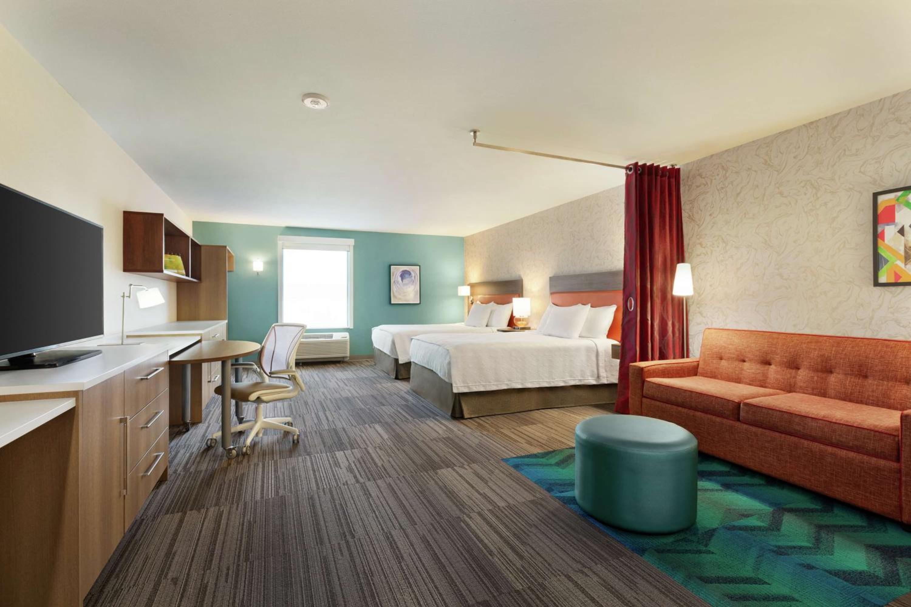 One-Bedroom King Suite - Non-Smoking