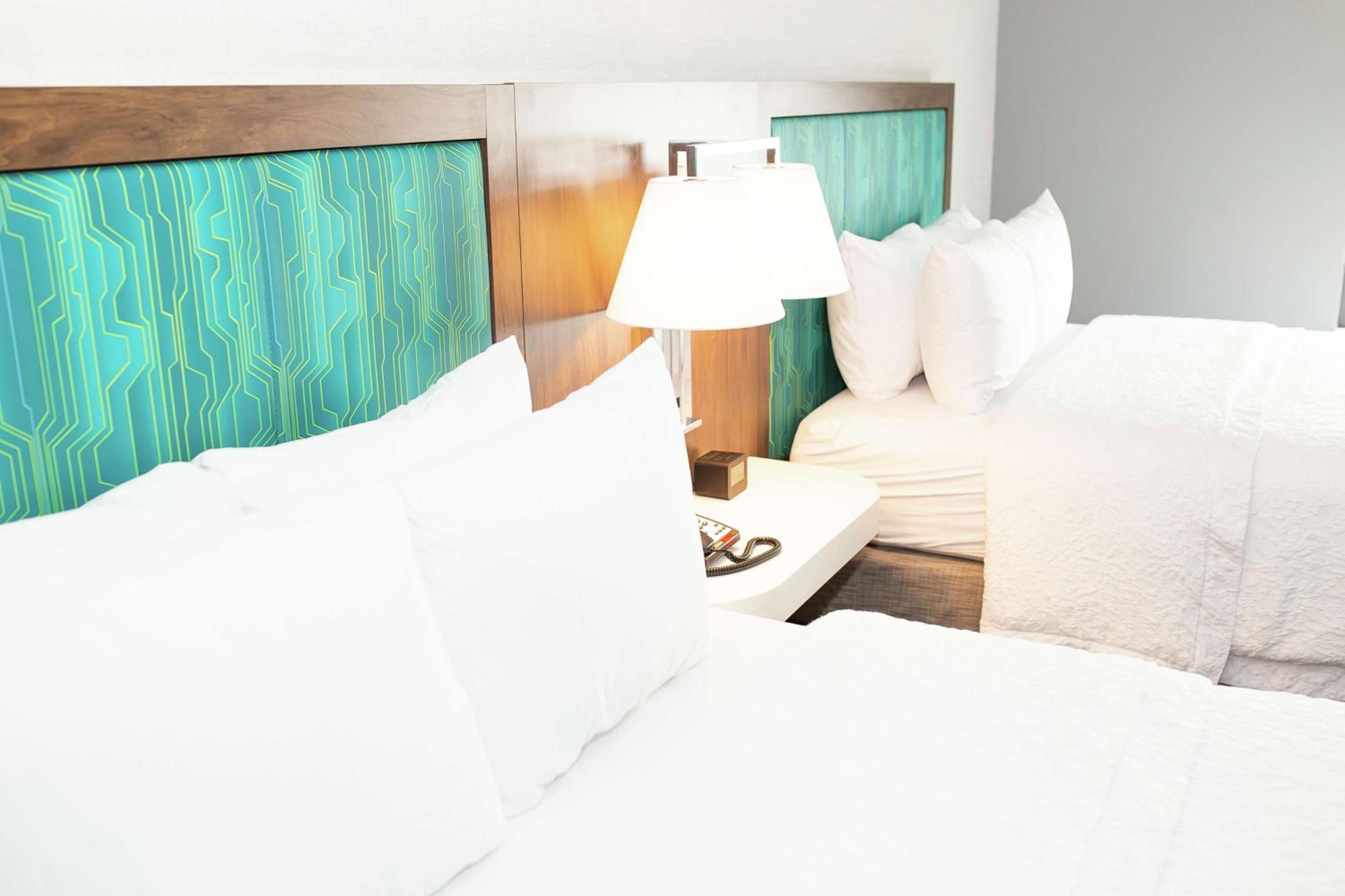 Queen Room with Two Queen Beds - Photo 1