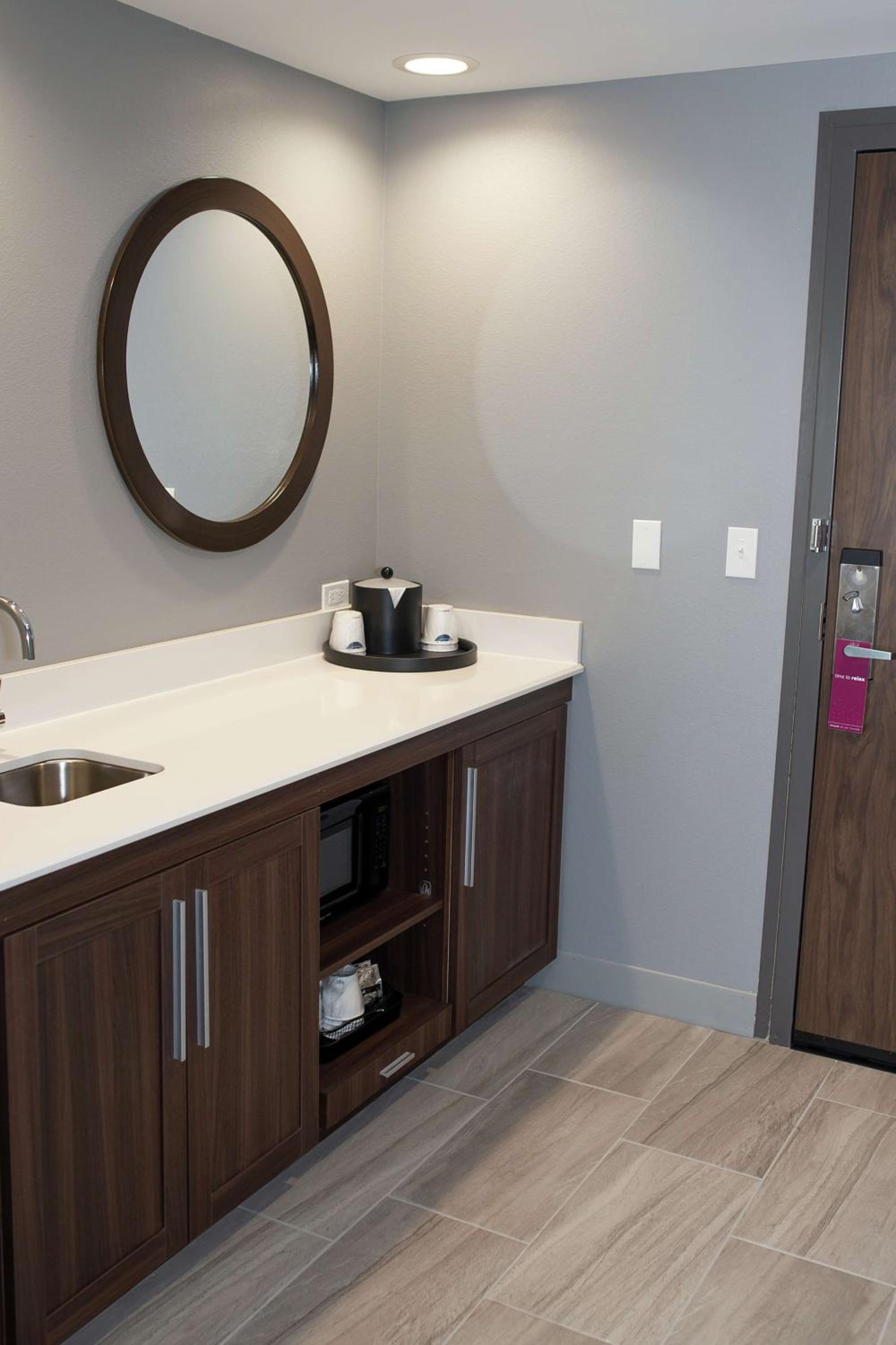 King Studio Suite - Non Smoking - Photo 7